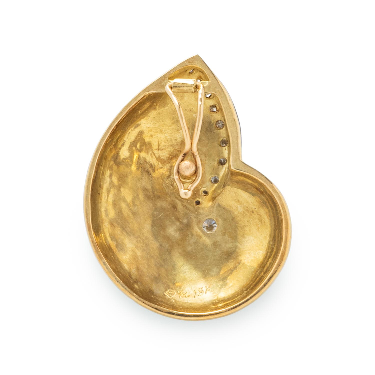 YELLOW GOLD, ENAMEL AND DIAMOND PENDANT NECKLACE