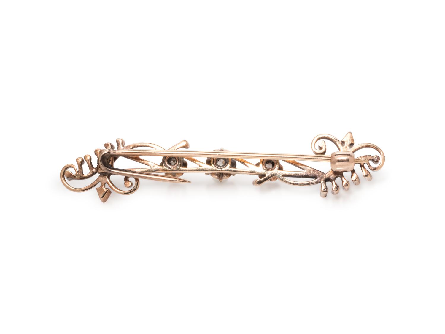 ANTIQUE, DIAMOND BAR BROOCH
