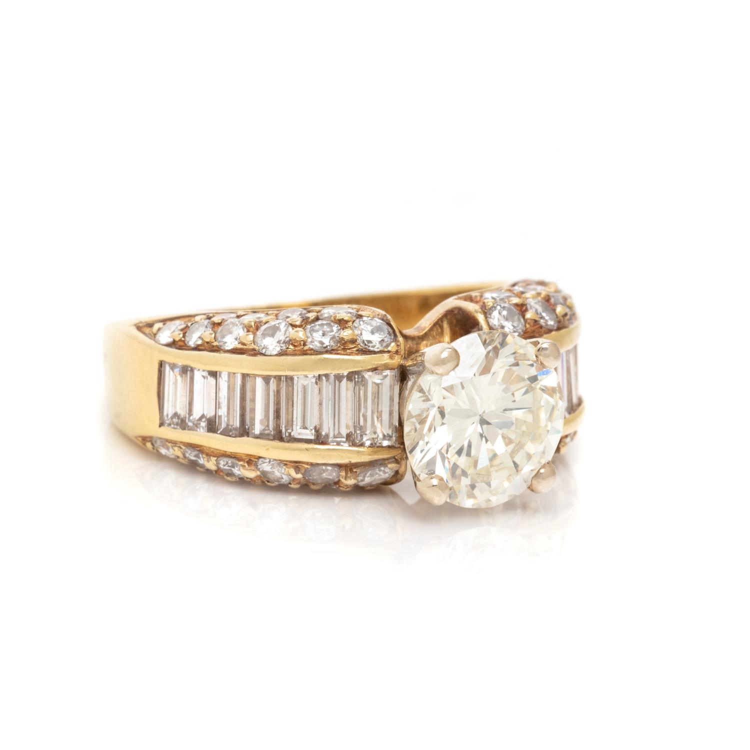 DIAMOND RING