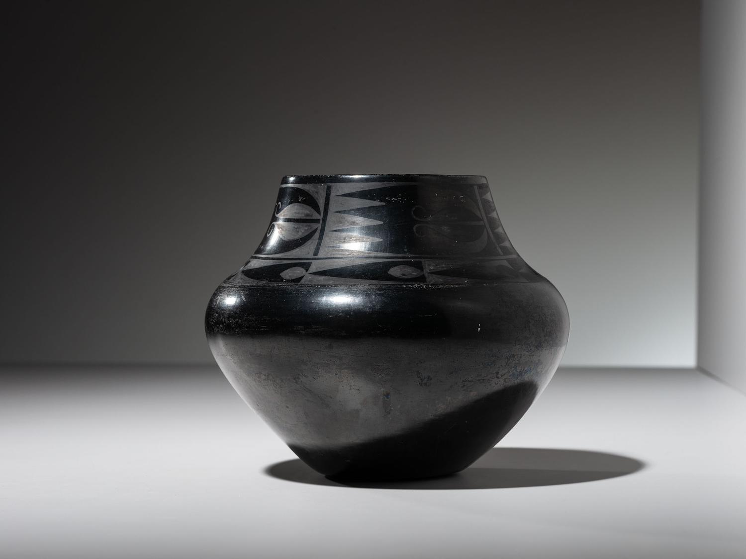 Blackware Jar, 1923-1925