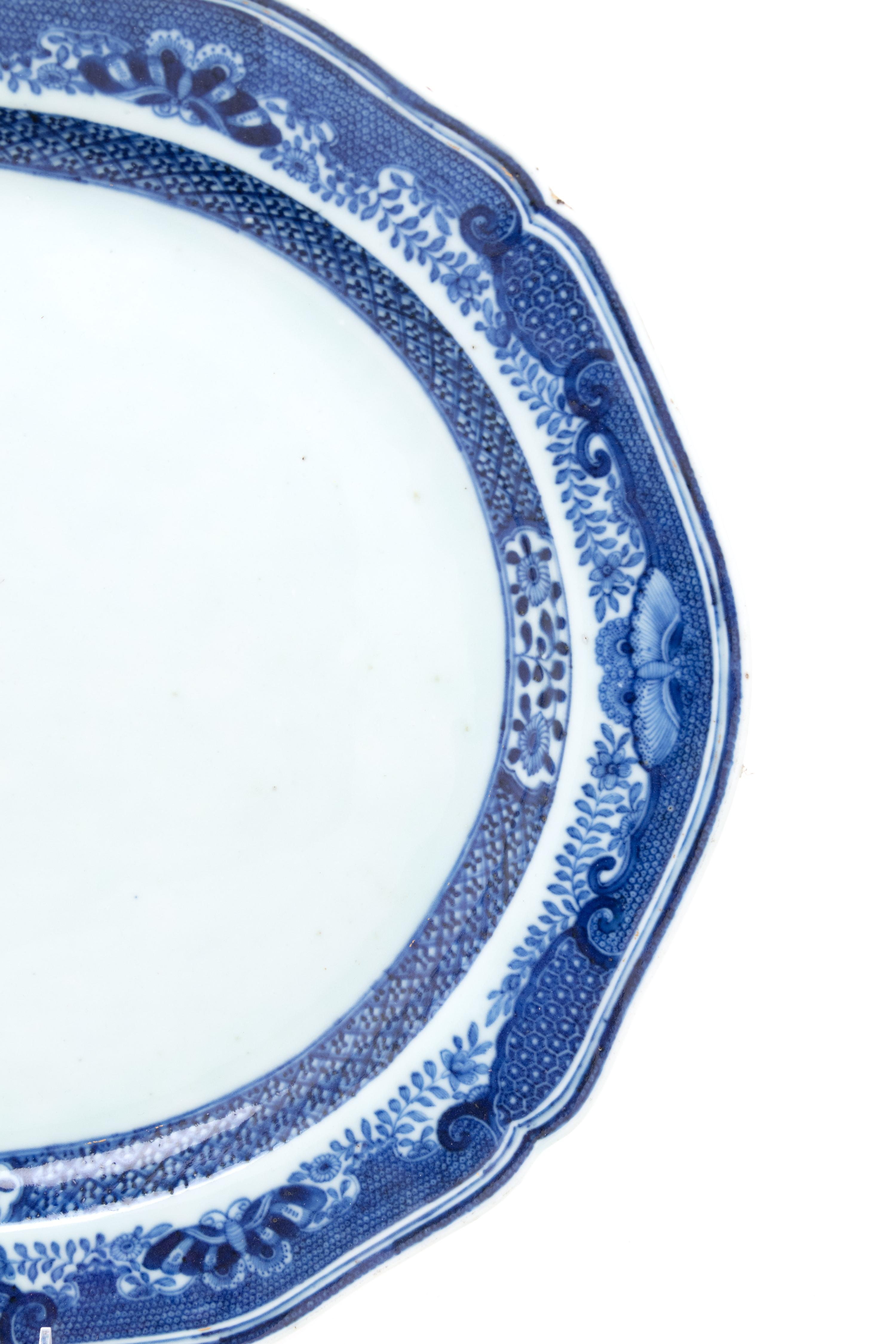 A Chinese Export Porcelain Armorial Platter
