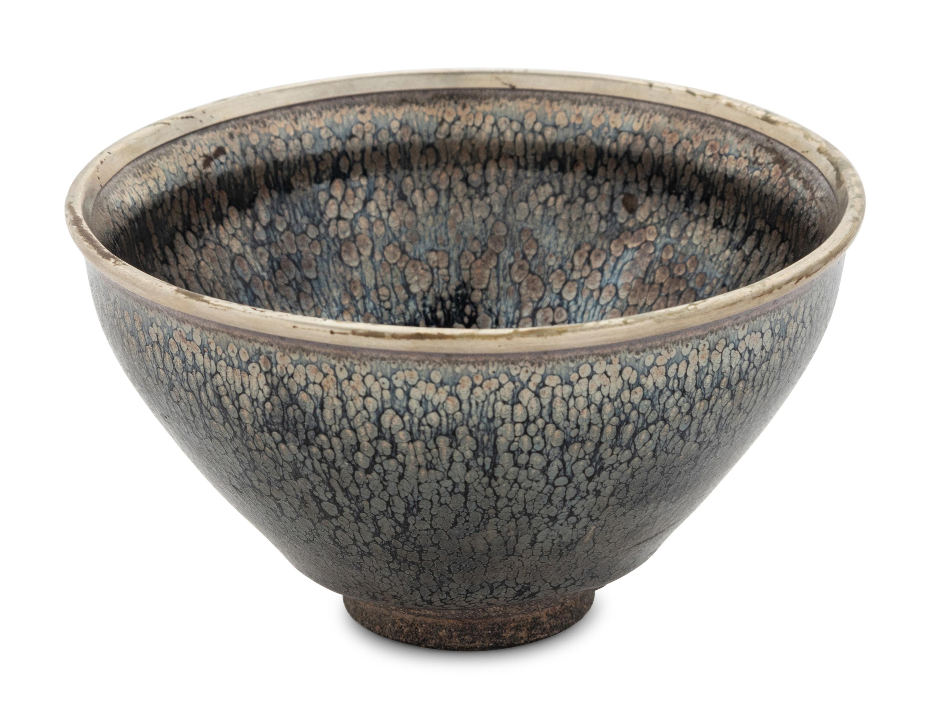 A Jian Glazed Silver-Streaked Nogime Temmoku Pottery Tea Bowl