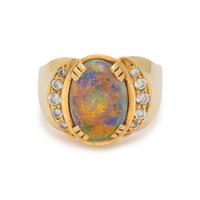 YELLOW GOLD, OPAL AND DIAMOND RING