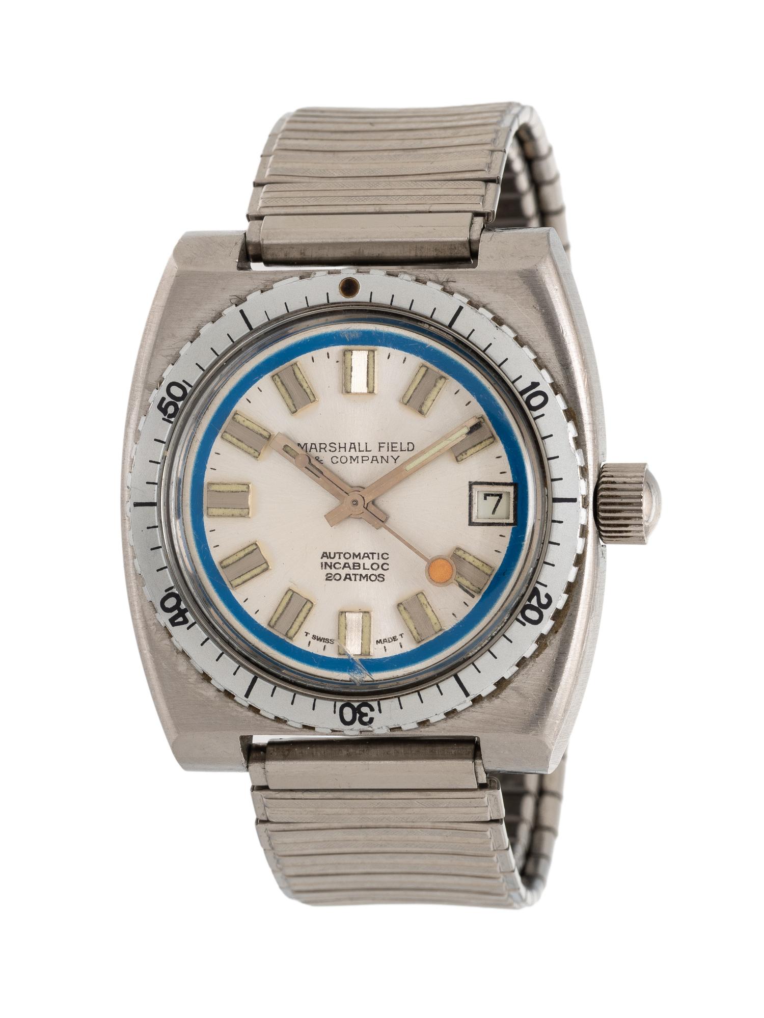 MARSHALL FIELD & COMPANY, STAINLESS STEEL 'DIVER WATCH' WITH RARE 'LOLLIPOP' SECONDS HAND