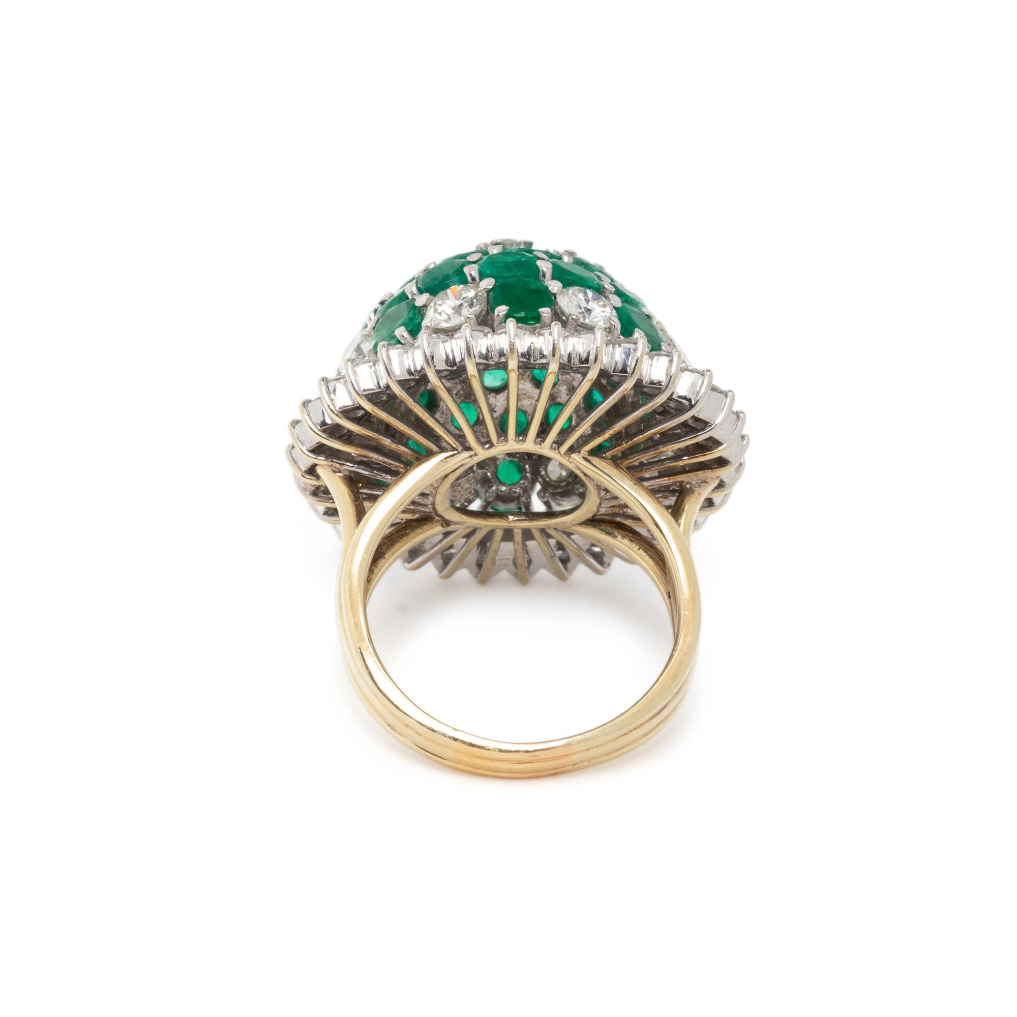 BICOLOR GOLD, EMERALD AND DIAMOND RING