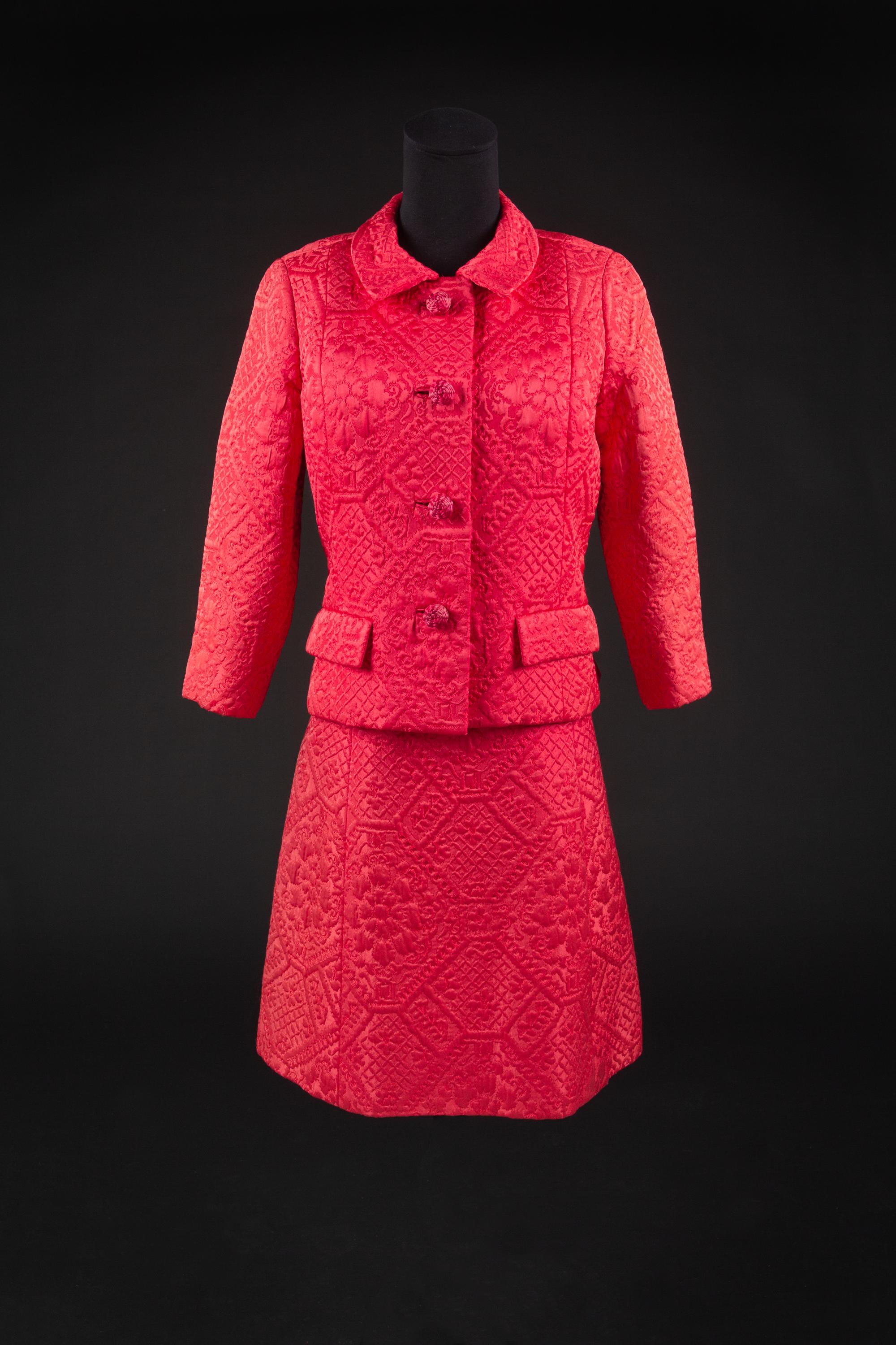 Christian Dior by Marc Bohan Haute Couture Ensemble, Autumn/Winter 1965 — Worn by Olivia de Havilland to the London movie premiere of the movie 'Lady in a Cage' (1964).