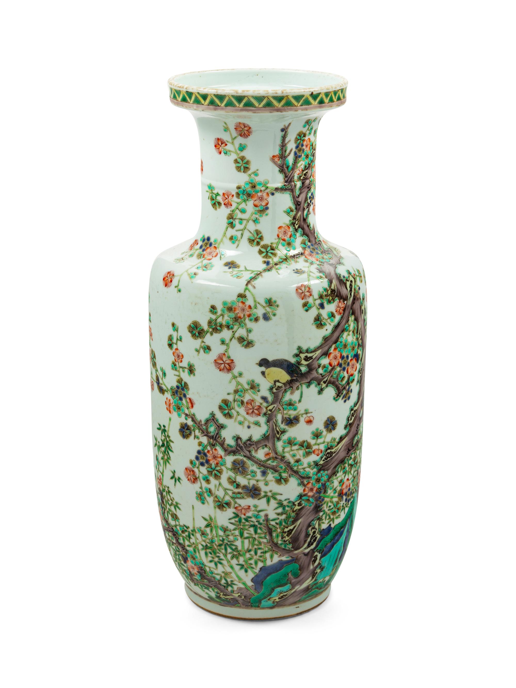 A Chinese Famille Verte Porcelain Rouleau Vase
