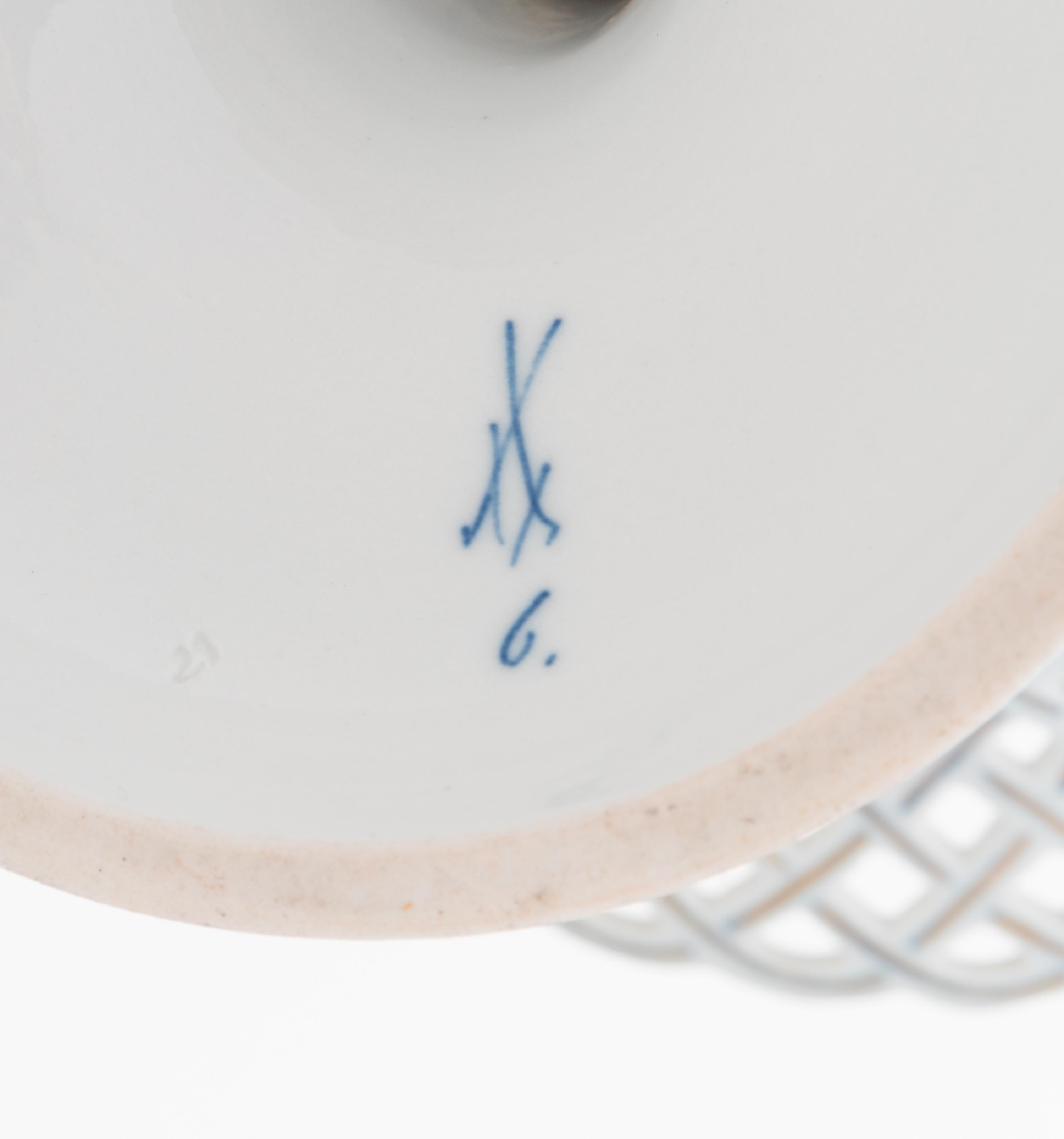 A Pair of Meissen Porcelain Tazze