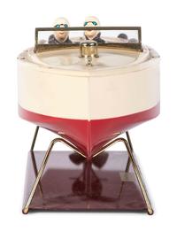 A Lionel Craft Wind Up Tin Boat