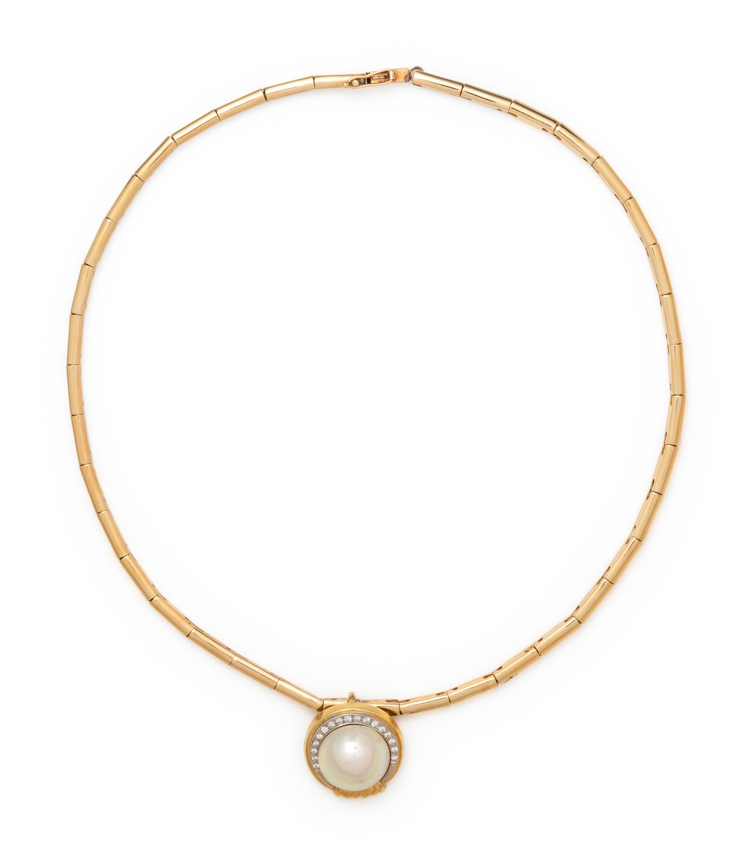 YELLOW GOLD, CULTURED MABE PEARL AND DIAMOND PENDANT/NECKLACE
