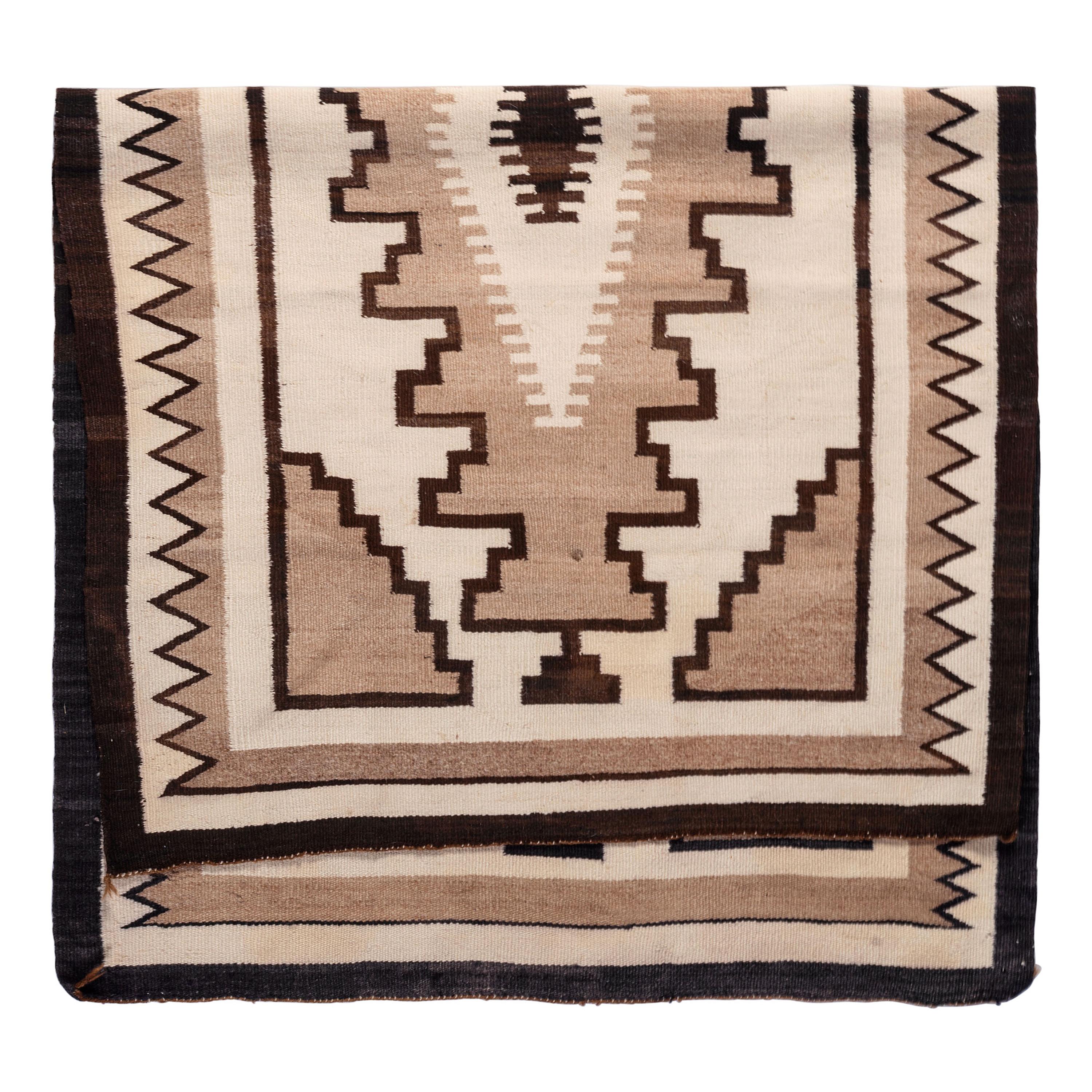 Navajo Eastern Reservation Weaving / Rug