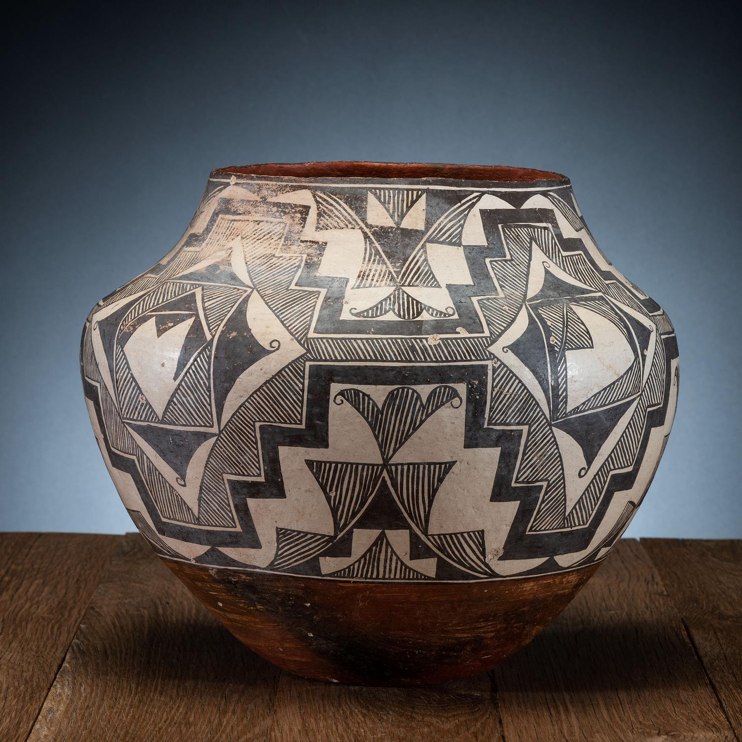 Acoma Pottery Olla