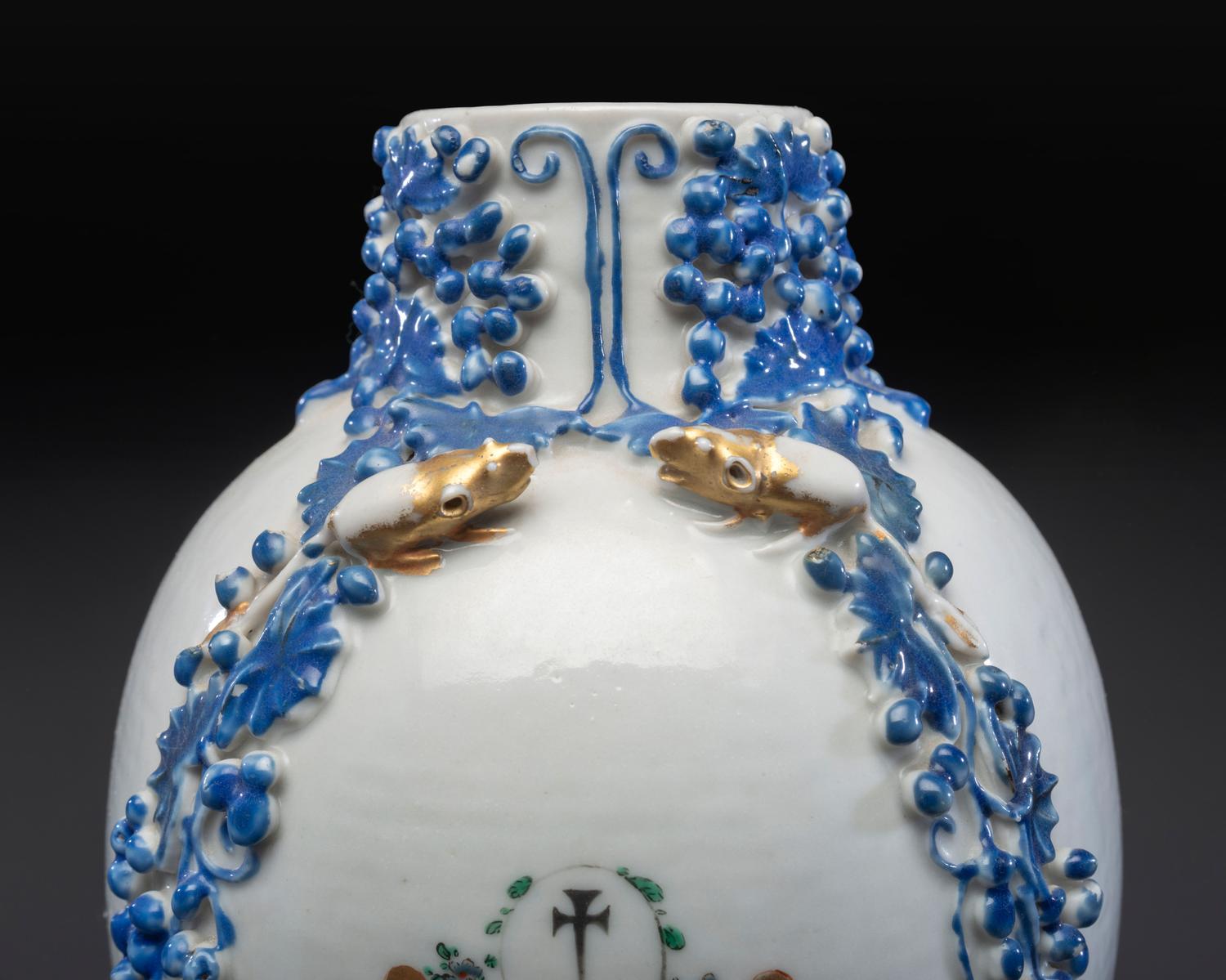 A Chinese Export Parcel Gilt Blue and White Porcelain Garniture