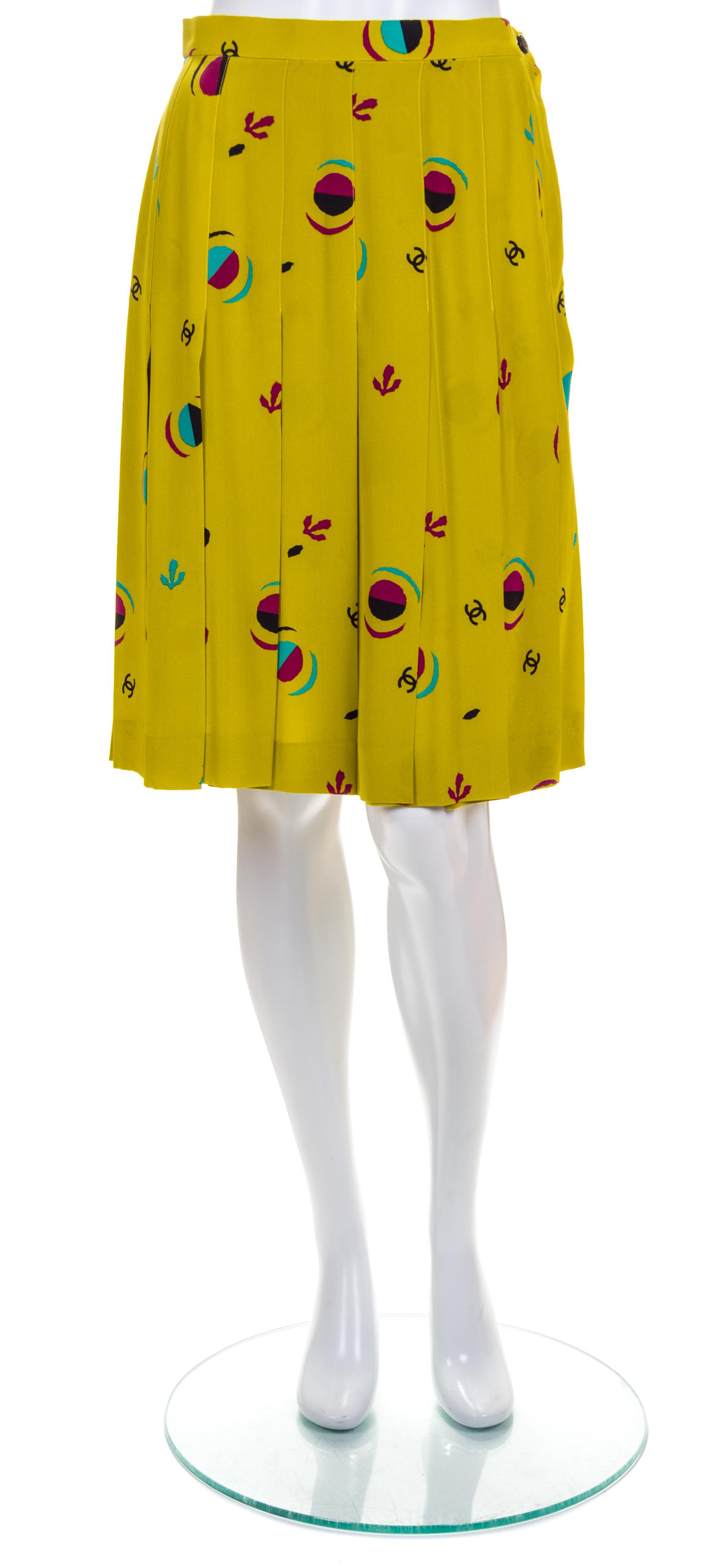 A Chanel Chartreuse Silk Print Pleated Skirt, Size 40.
