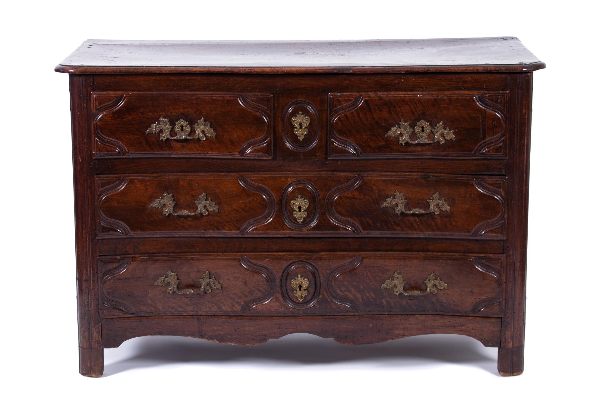 A Louis XV Provincial Walnut Commode Height 33 x width 50 x depth 23 inches. — LATE 18TH/EARLY 19TH CENTURY