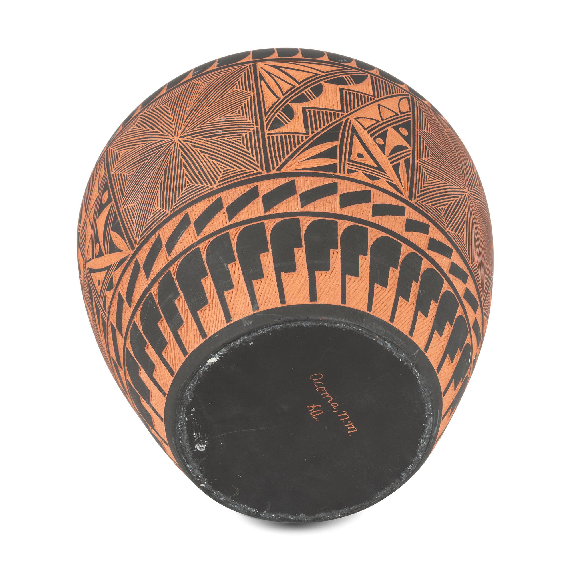 Large Acoma Pottery Jar