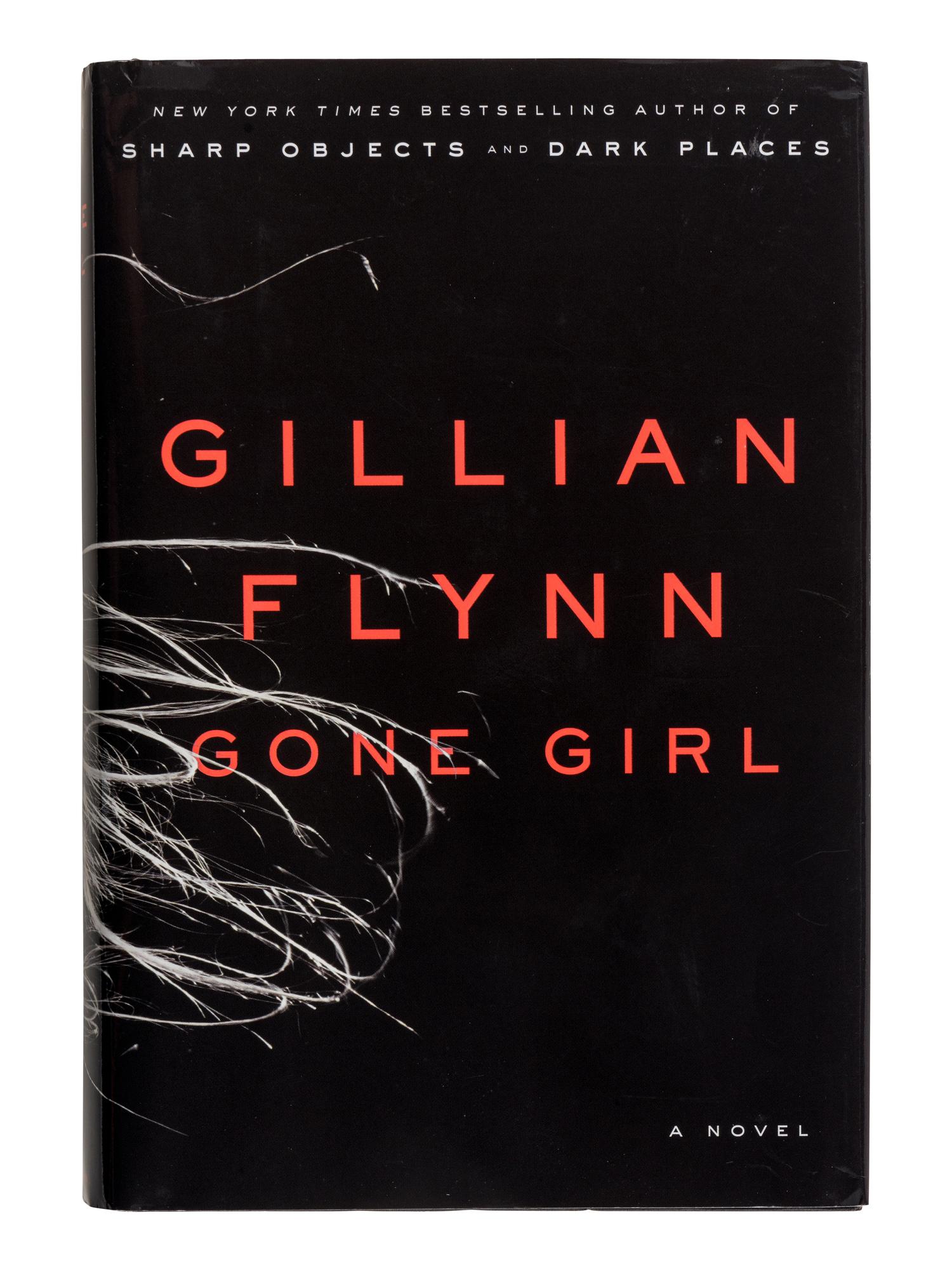 FLYNN, Gillian (b. 1971). Gone Girl. New York: Crown Publishers, 2012.