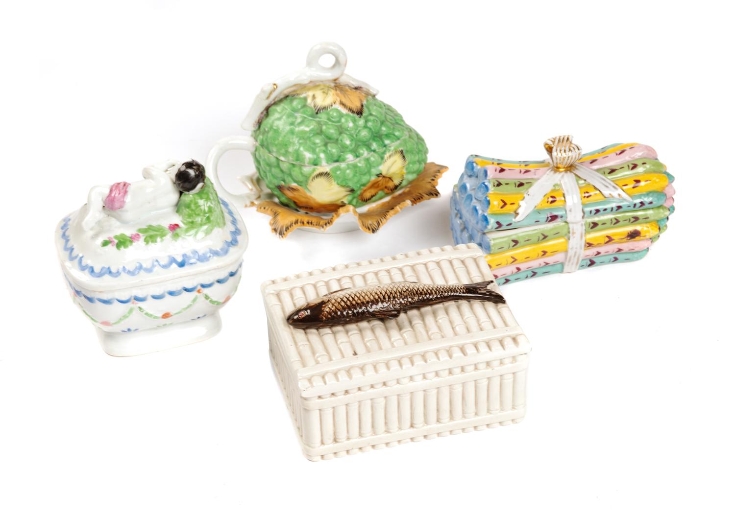 A Group of M.S. Kuznetsov Porcelain Covered Boxes