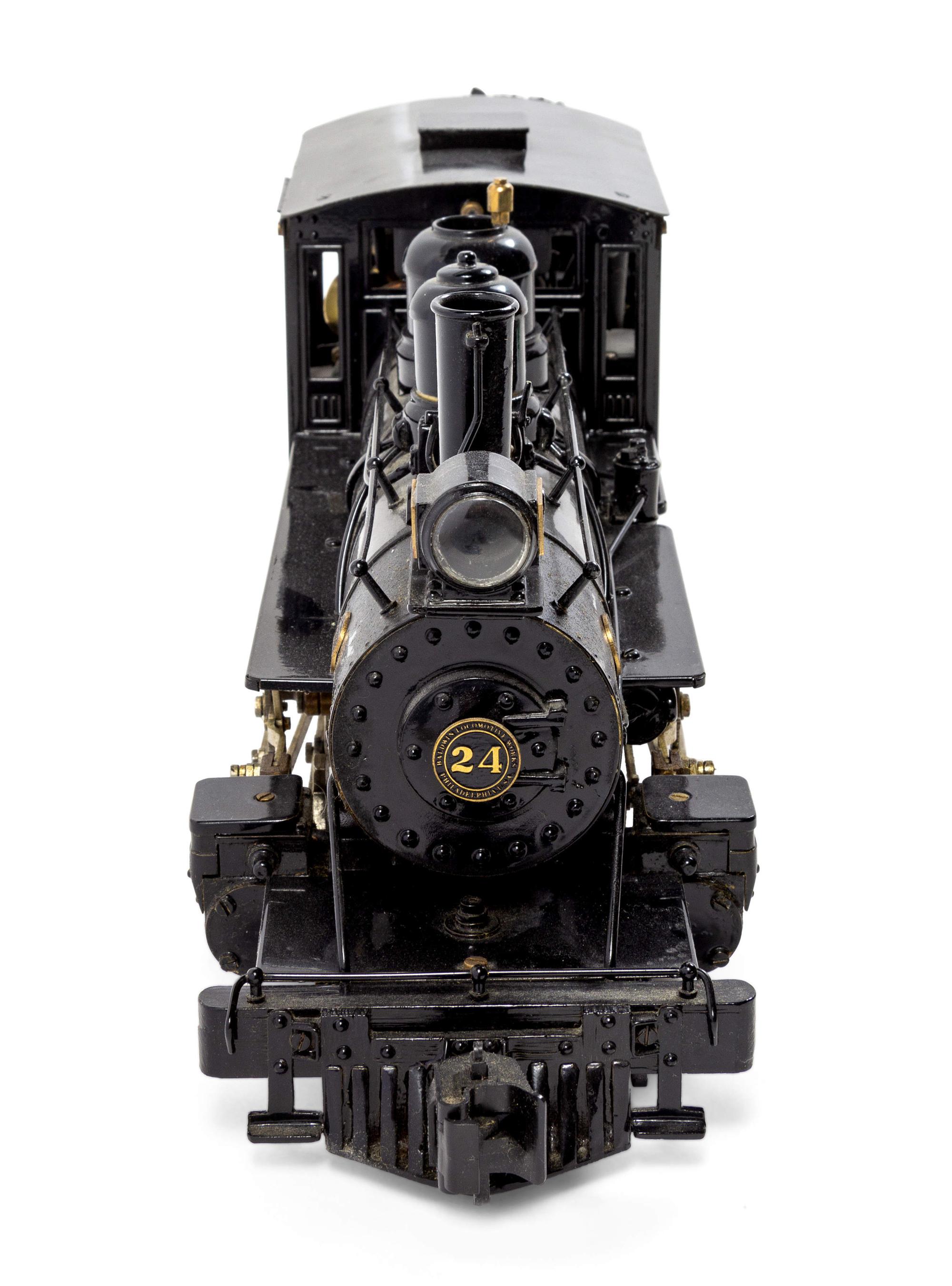 A Roundhouse Painted Metal G-Gauge S.R & R.L 2-6-2 Locomotive and Tender