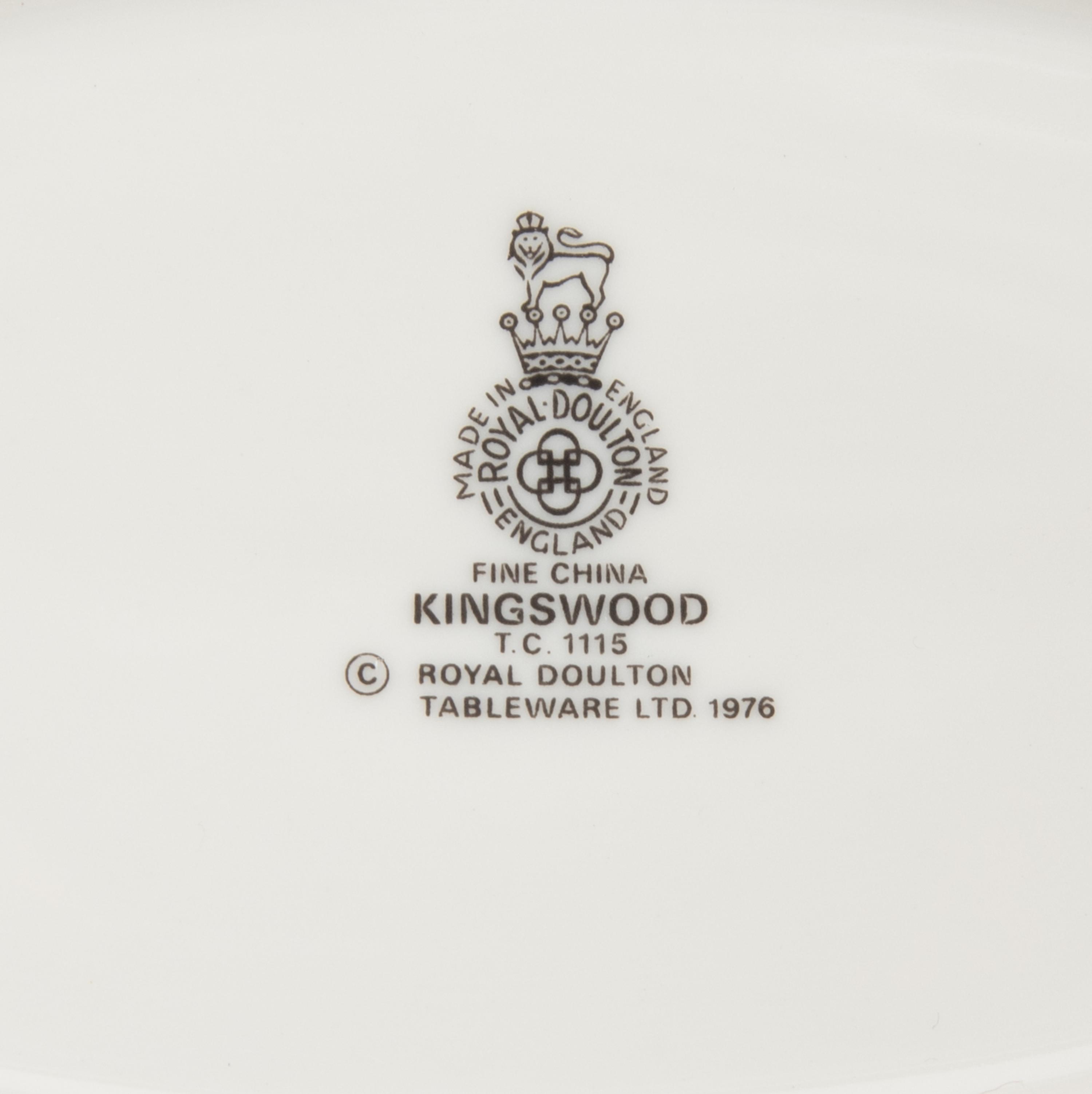 A Royal Doulton Kingswood Porcelain Dinner Service