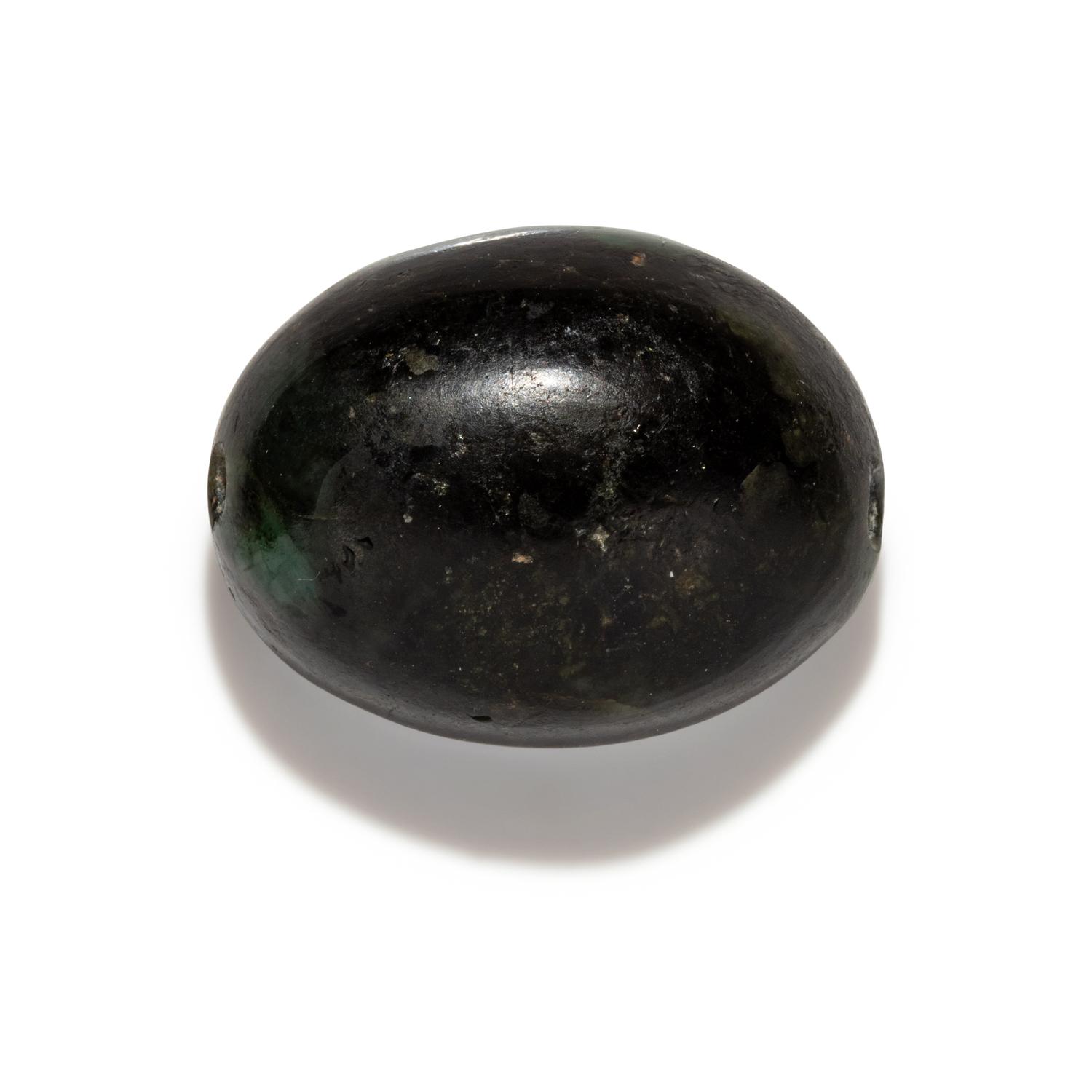 A Phoenician Green Serpentine Scaraboid with the Apis Bull