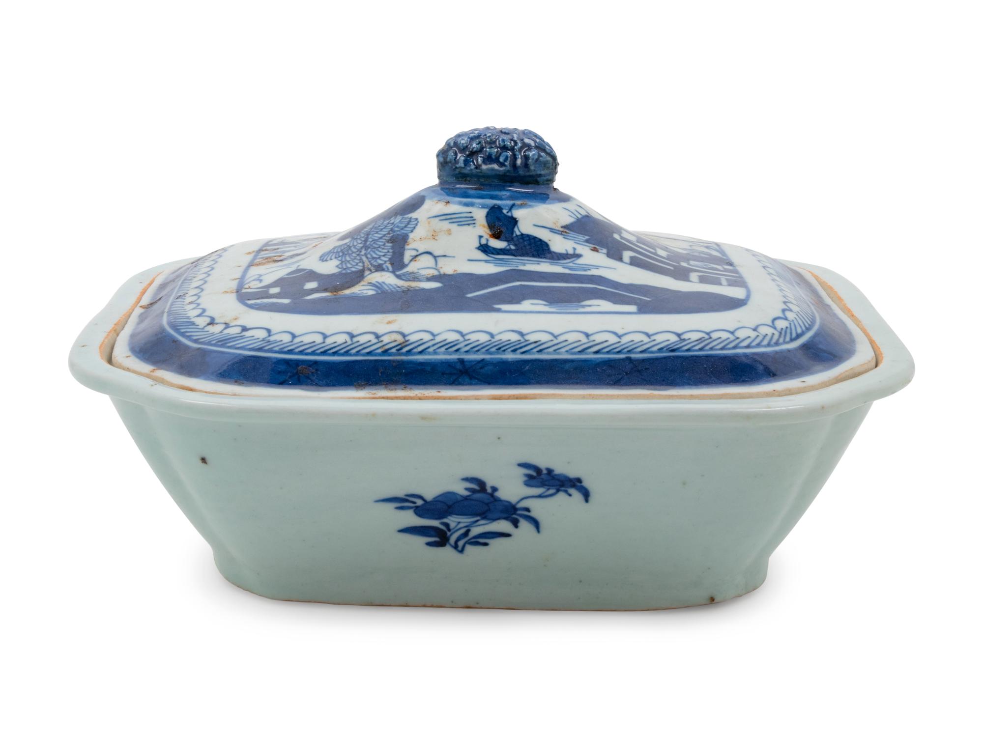 A Canton Export Porcelain Dish and Cover