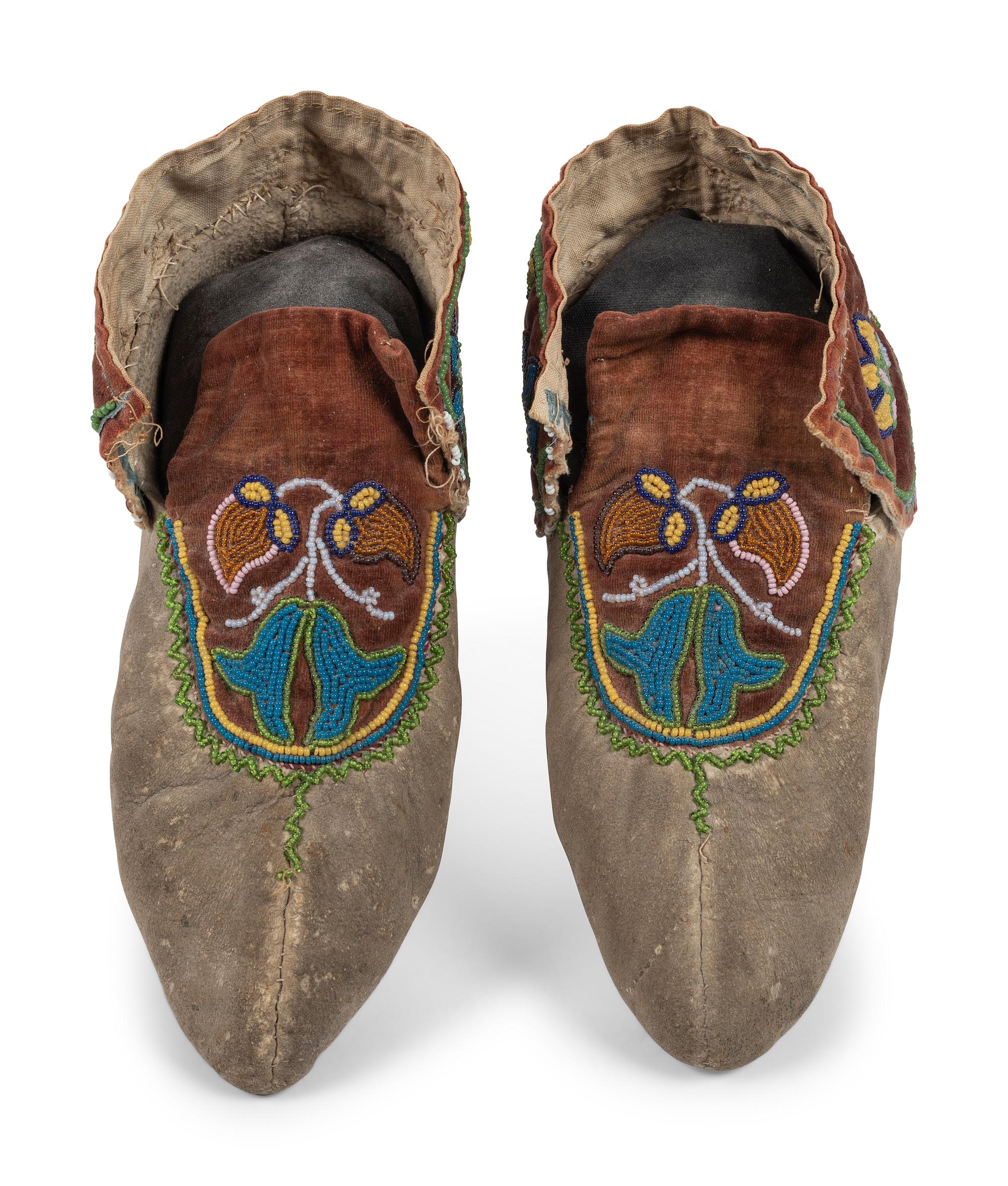 Eastern Woodland Beaded Hide Moccasins