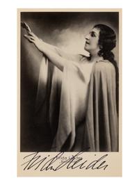 A Group of 5 Signed Photographs or Photographic Postcards of Opera Singers from the 1920s