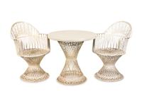 A Russell Woodard Style Spun Fiberglass Dining Set — 20TH CENTURY