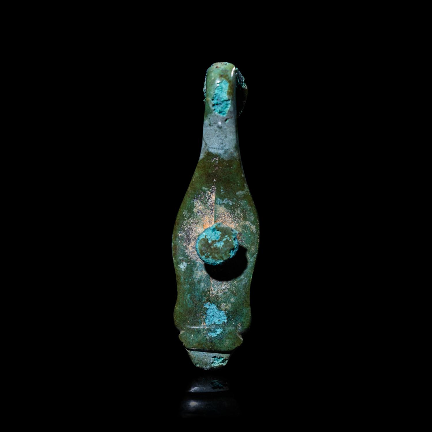 Two Chinese Bronze Garment Hooks, Warring States Period-Han Dynasty 戰國-漢 銅帶鉤兩件