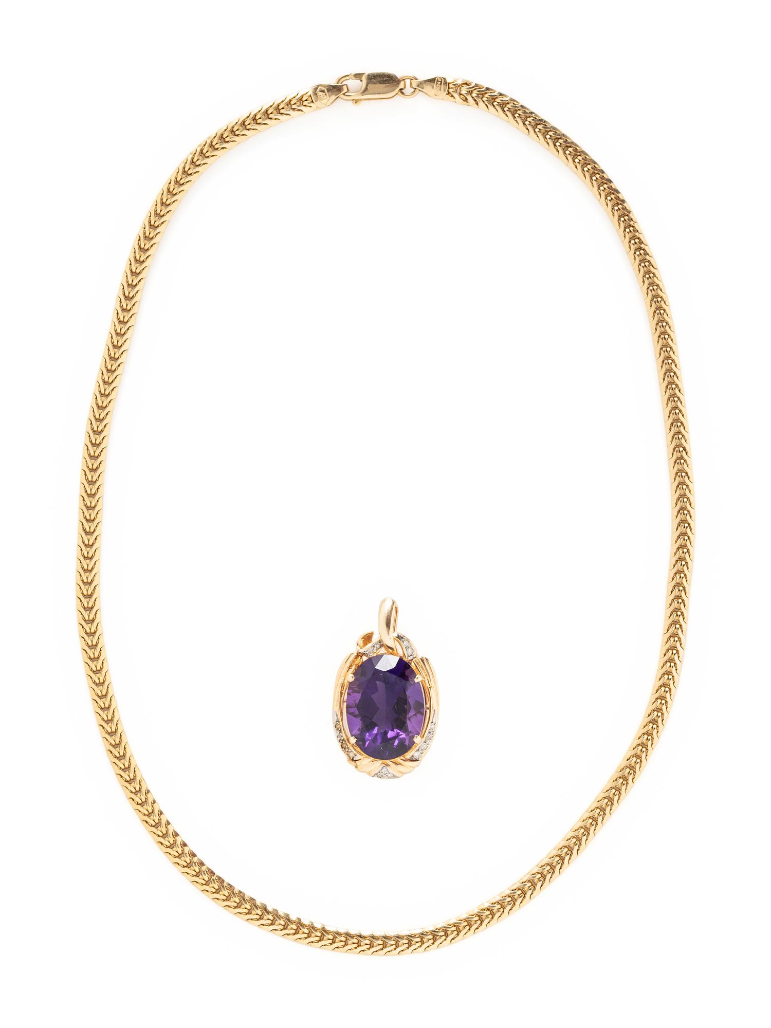 YELLOW GOLD, AMETHYST AND DIAMOND PENDANT/NECKLACE
