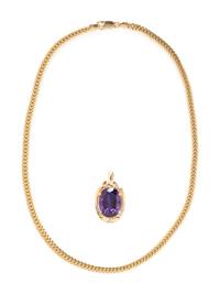 YELLOW GOLD, AMETHYST AND DIAMOND PENDANT/NECKLACE