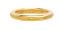 A 22 Karat Yellow Gold Band, Peacock, Circa 1916, 4.20 dwts.
