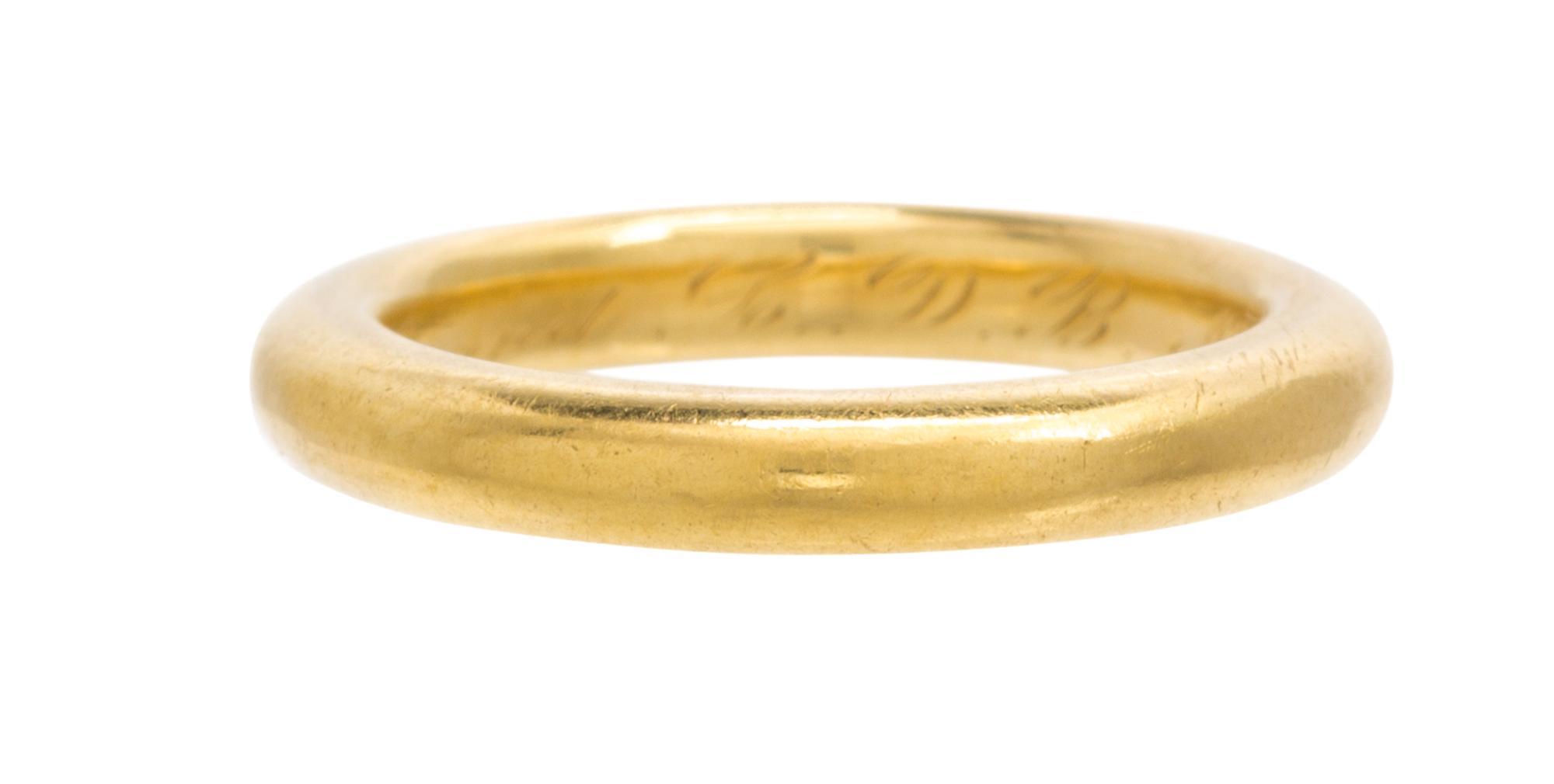 A 22 Karat Yellow Gold Band, Peacock, Circa 1916, 4.20 dwts.