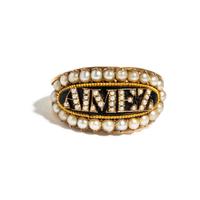 VICTORIAN, 'AIMEZ' ONYX AND SEED PEARL RING