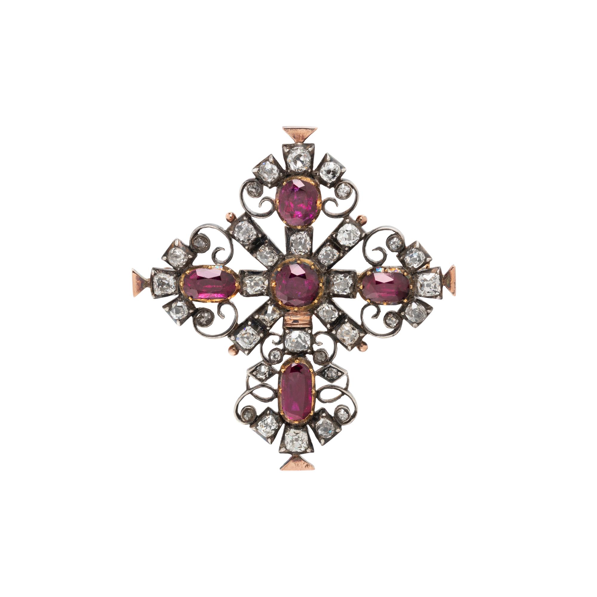 SILVER-TOPPED GOLD, FOIL-BACKED RUBY AND DIAMOND PENDANT/BROOCH,