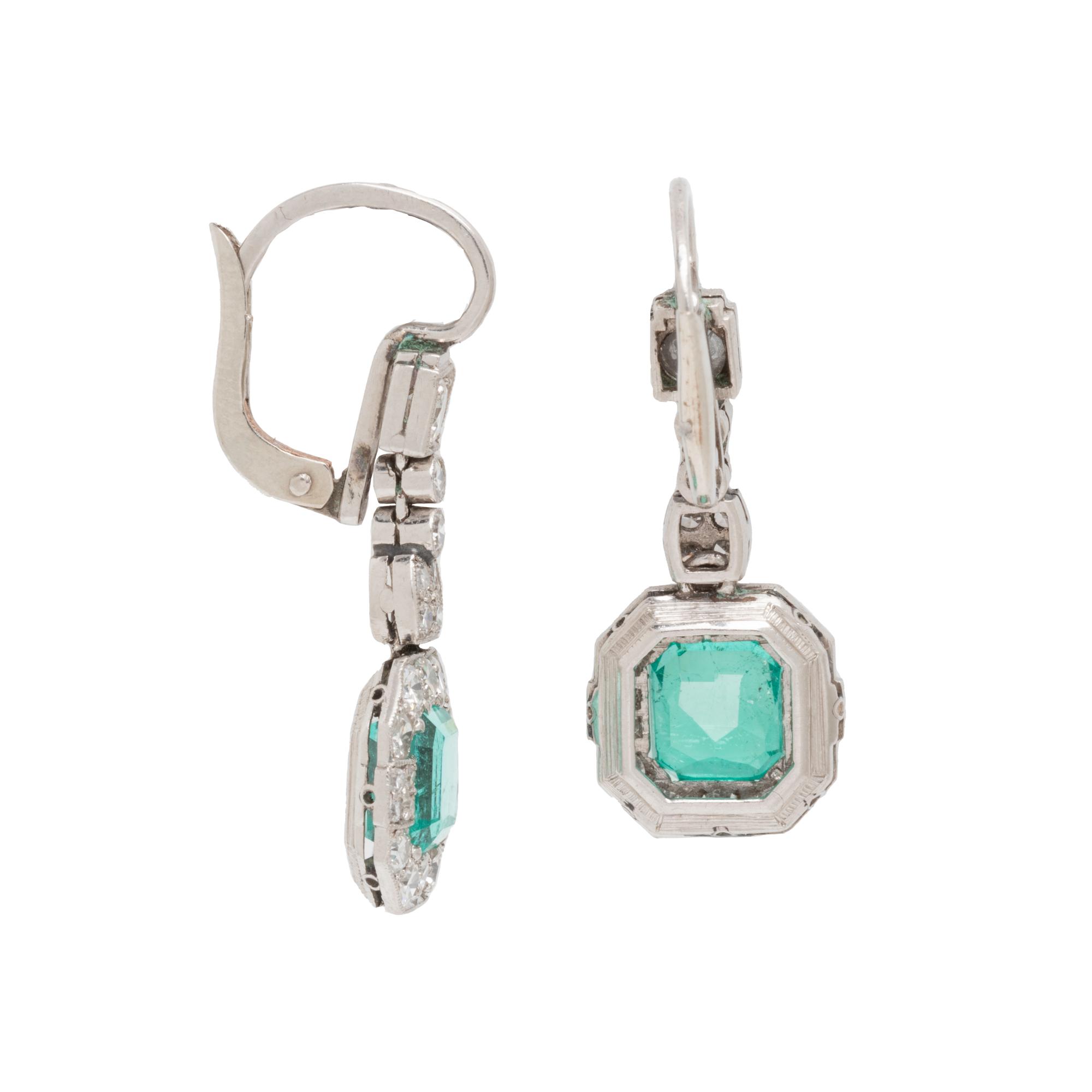 EMERALD AND DIAMOND EARRINGS