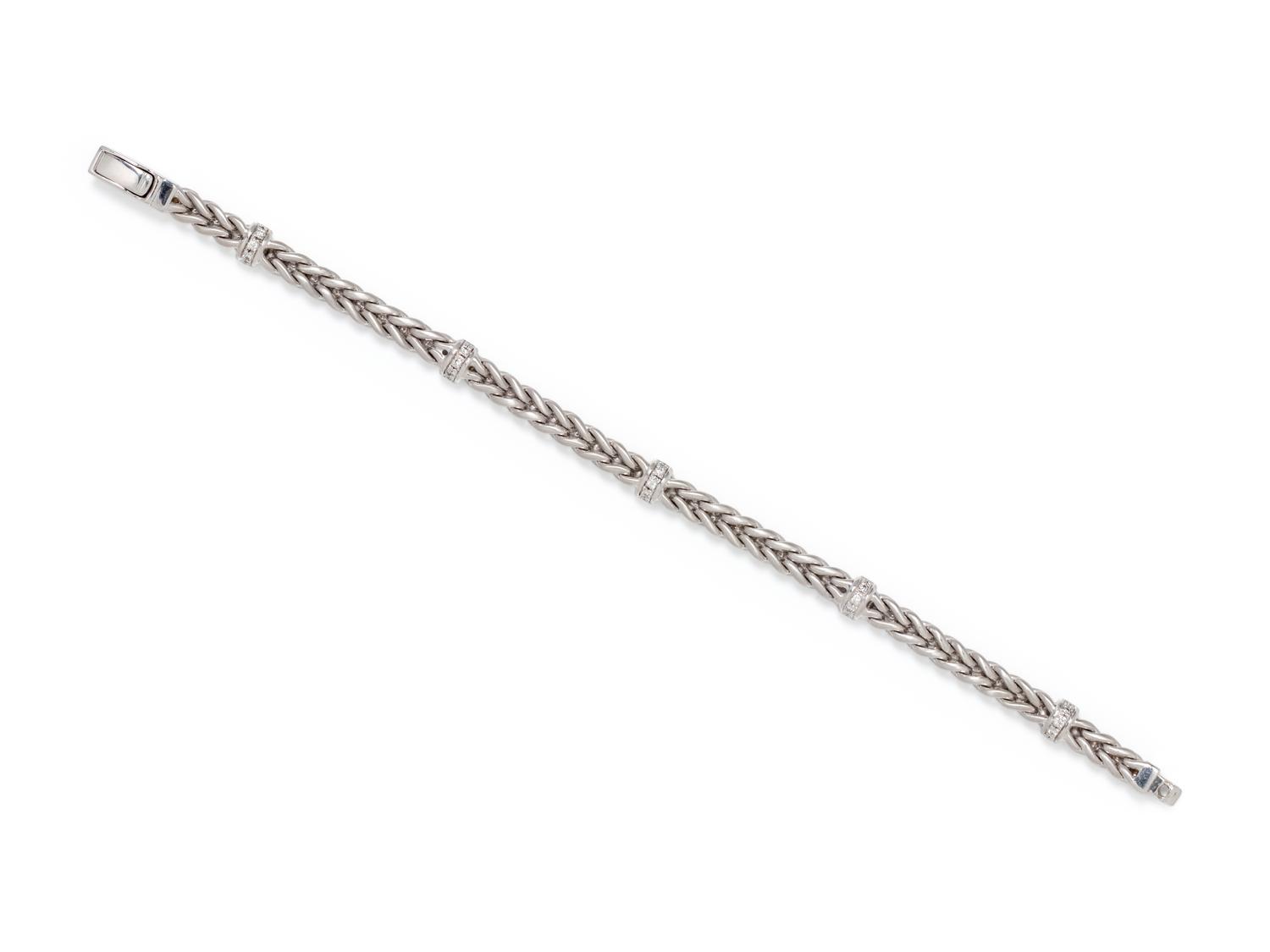 WHITE GOLD AND DIAMOND BRACELET