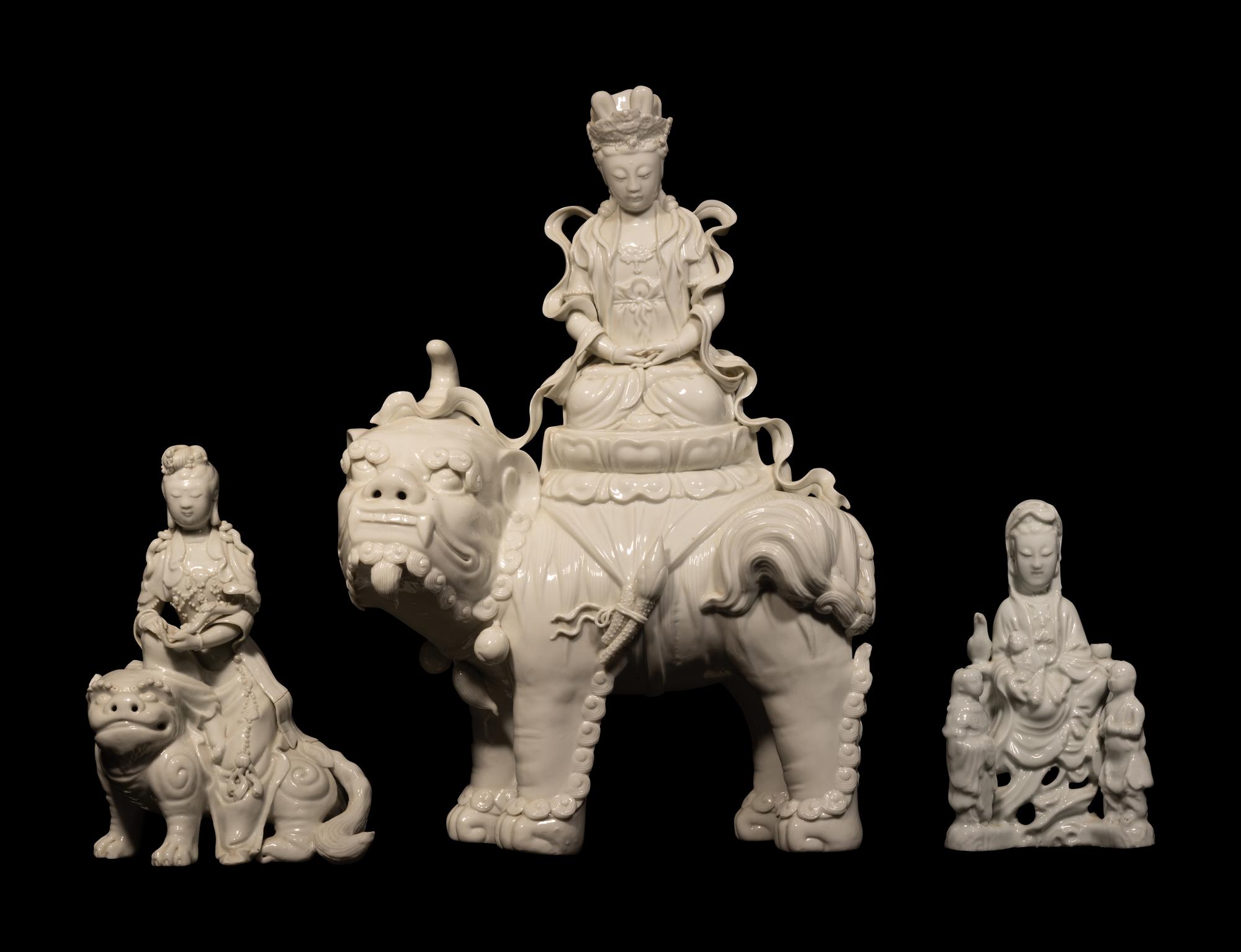 Three Chinese Dehua Blanc-de-Chine Porcelain Figures of Guanyin
