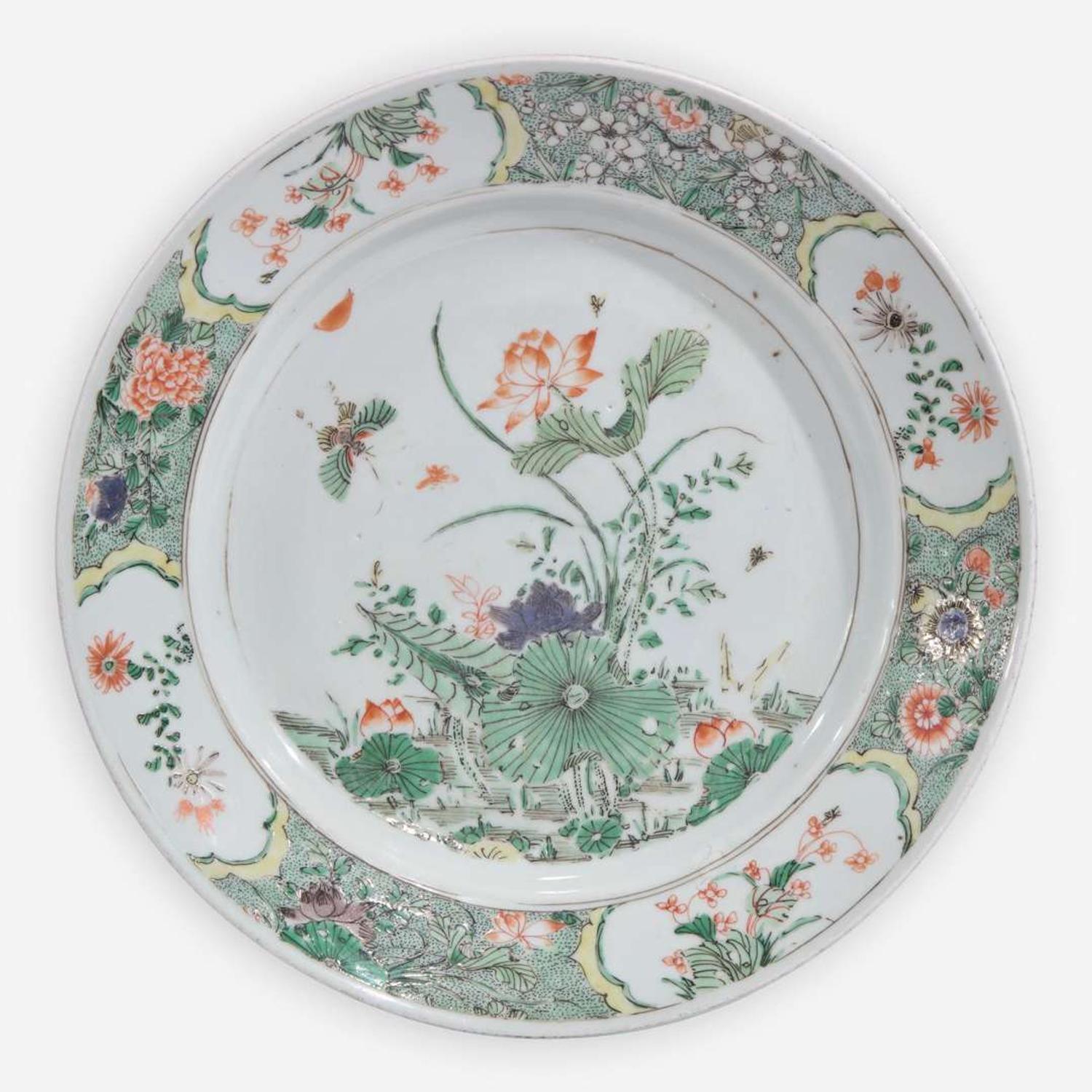 A Chinese famille verte-decorated porcelain "Lotuses" dish 五彩荷花盘 Kangxi period ???