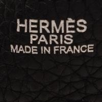 Hermès, Lindy 30 in Noir Clemence