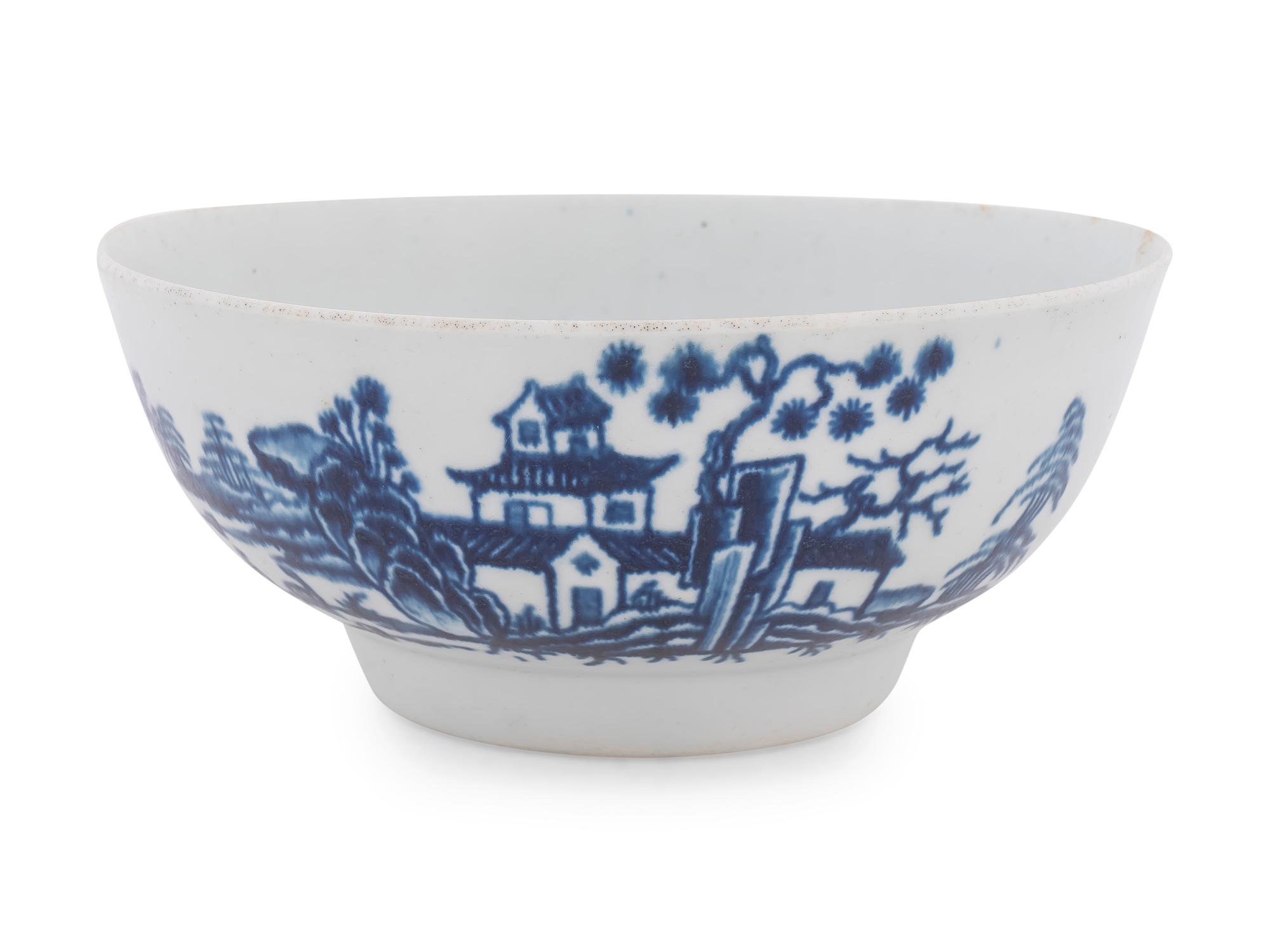 An English Blue and White Porcelain Waste Bowl — 18TH CENTURY
