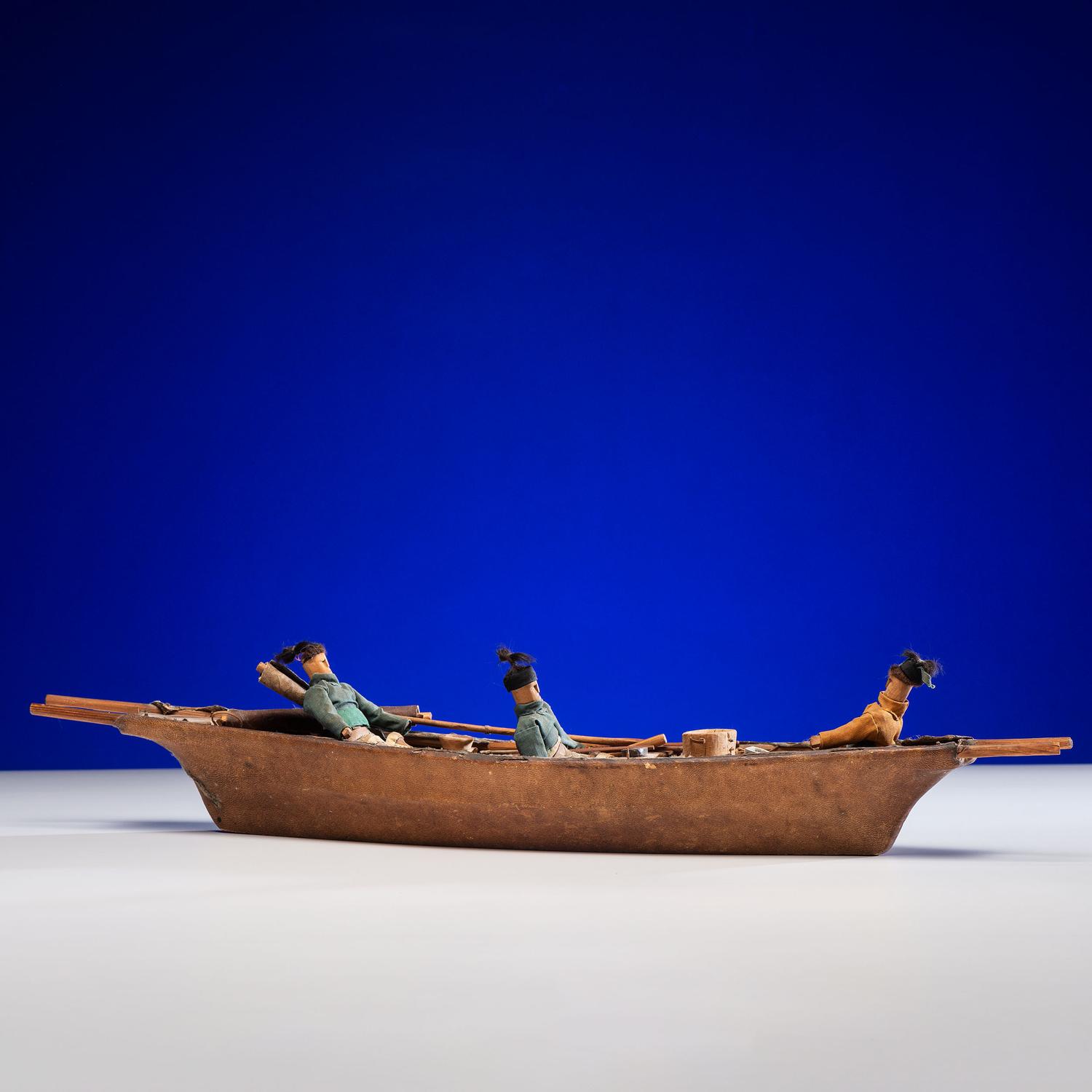 Greenlandic Inuit Umiak with Rowers