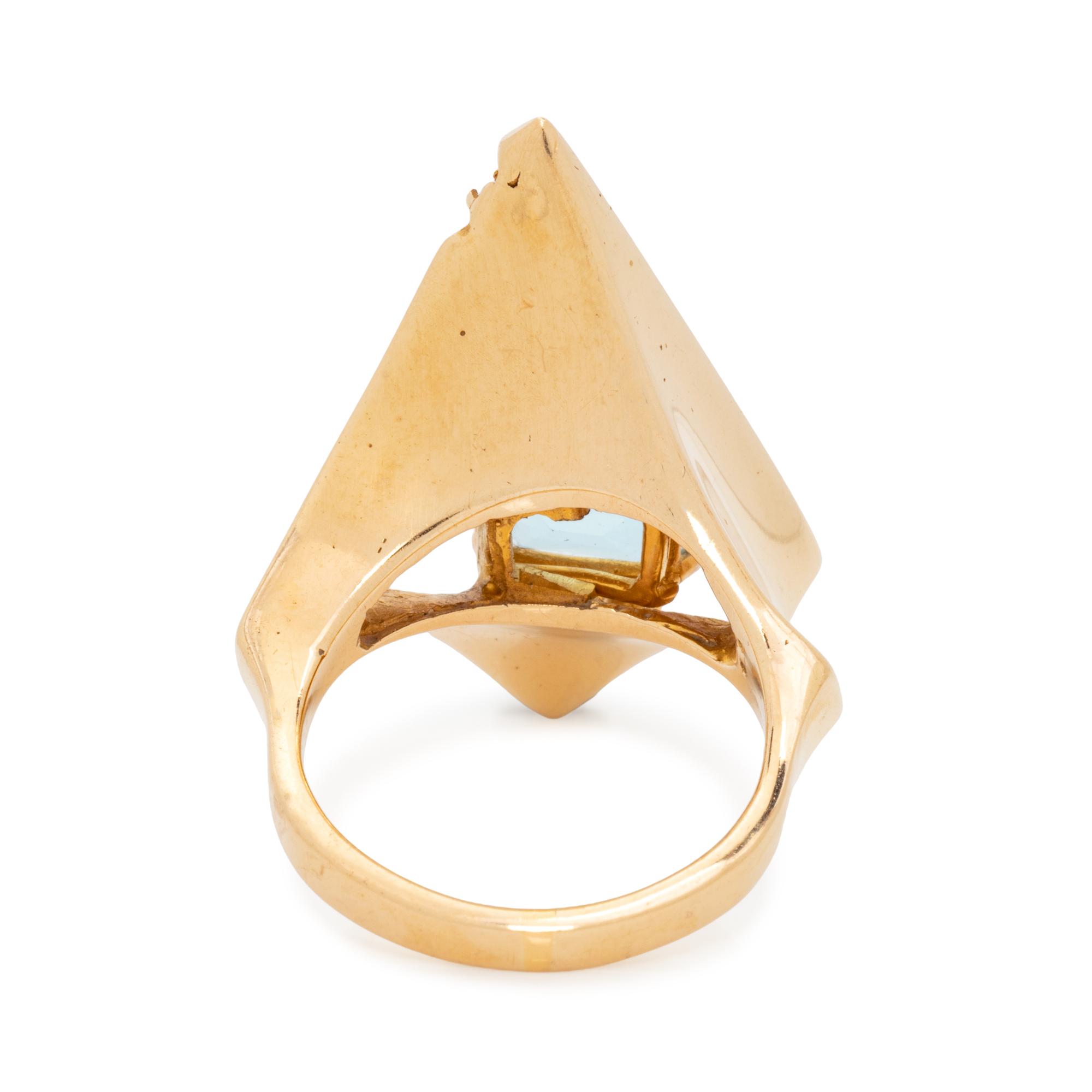 AQUAMARINE AND DIAMOND RING