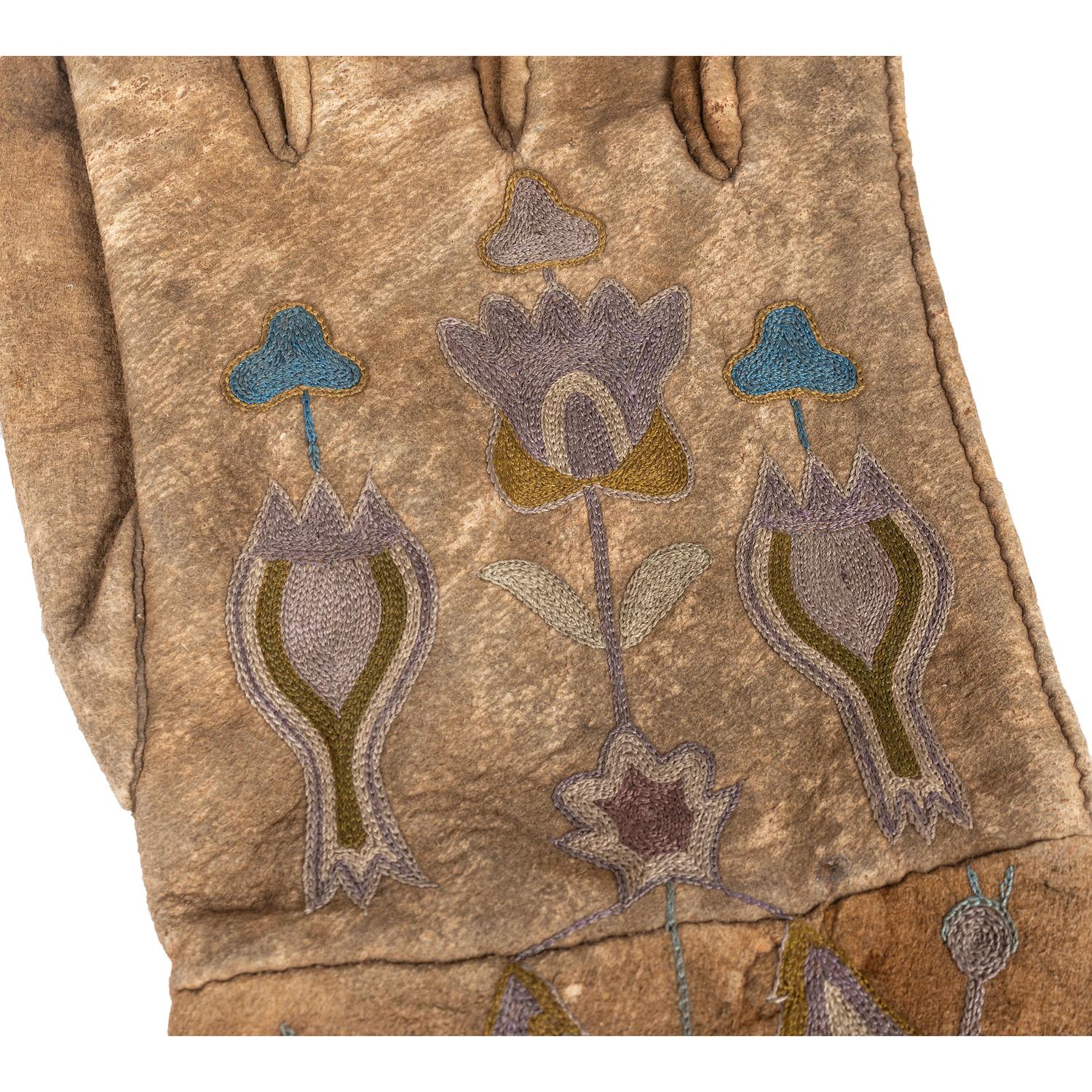 Great Lakes Embroidered Gauntlets