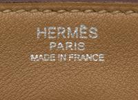 An Hermes Naturale Swift Lindy 30 Handbag, 12" x 7.5" x 6.5".