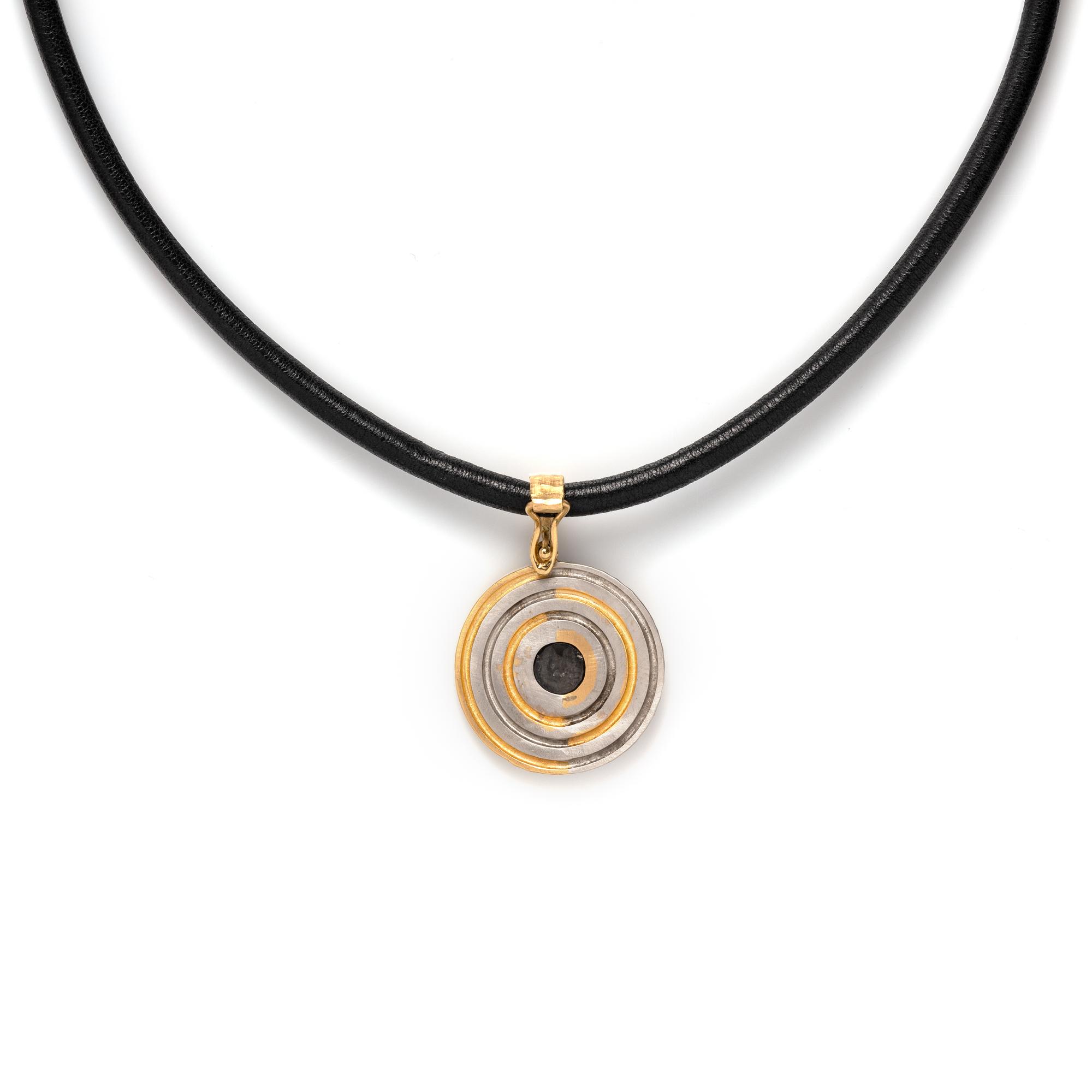 COLLECTION OF PENDANT NECKLACES