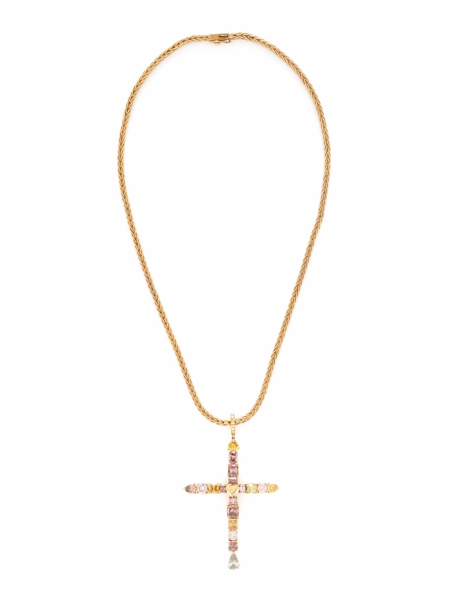 COLORED DIAMOND AND YELLOW GOLD CROSS PENDANT NECKLACE