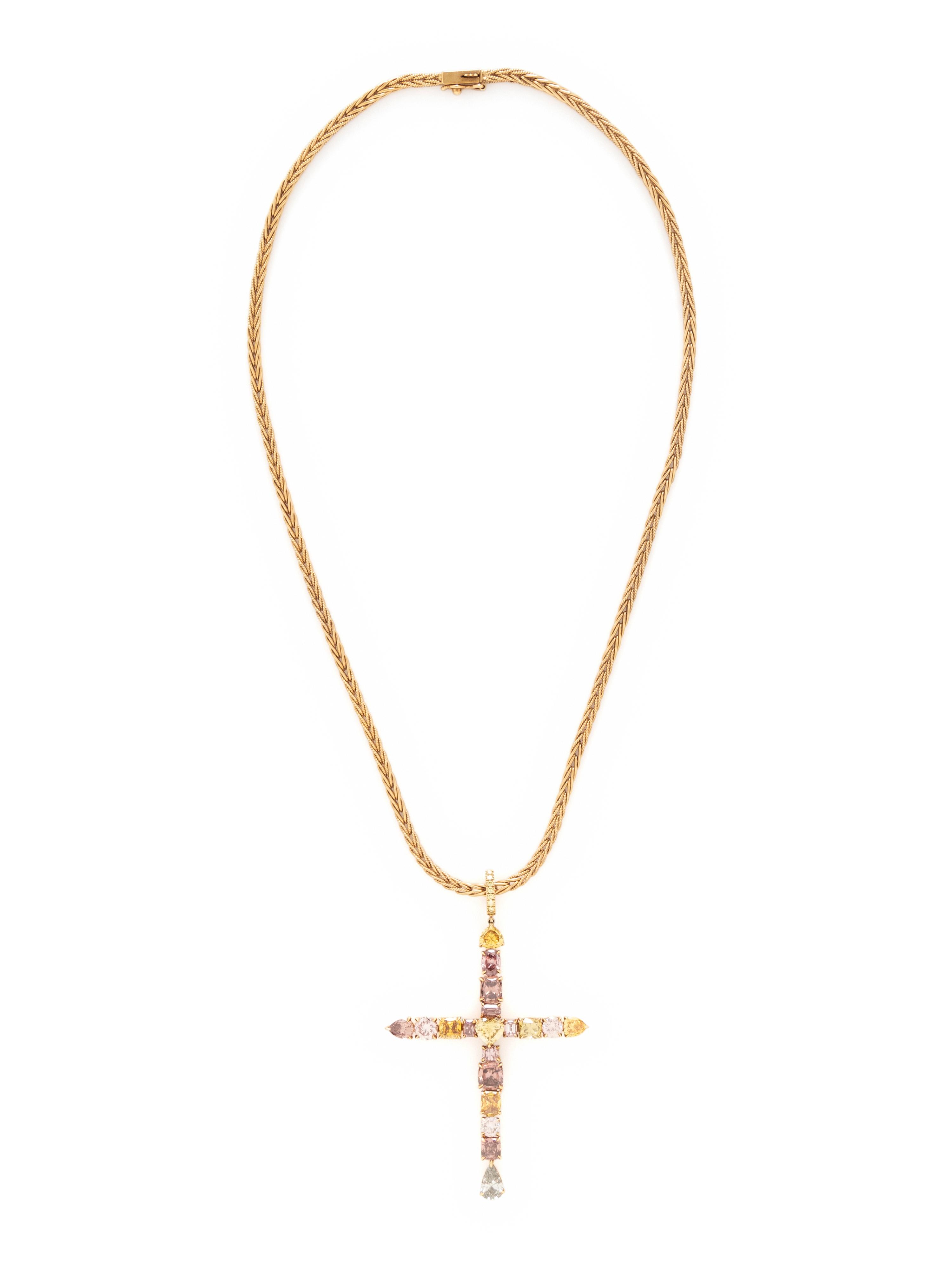 COLORED DIAMOND AND YELLOW GOLD CROSS PENDANT NECKLACE