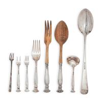 A Wallace Romance of the Sea Silver Flatware Service